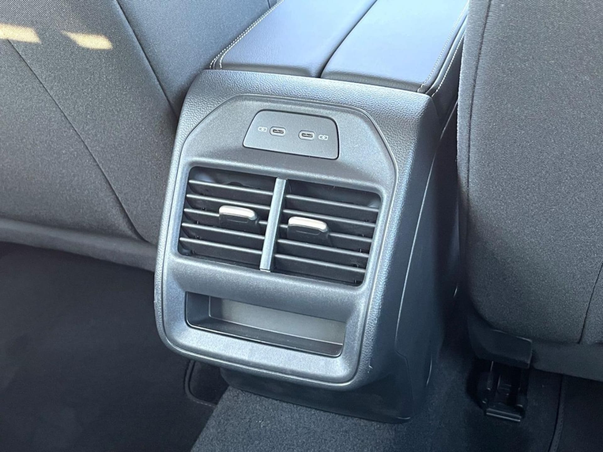 Volkswagen Passat Basis-Modell