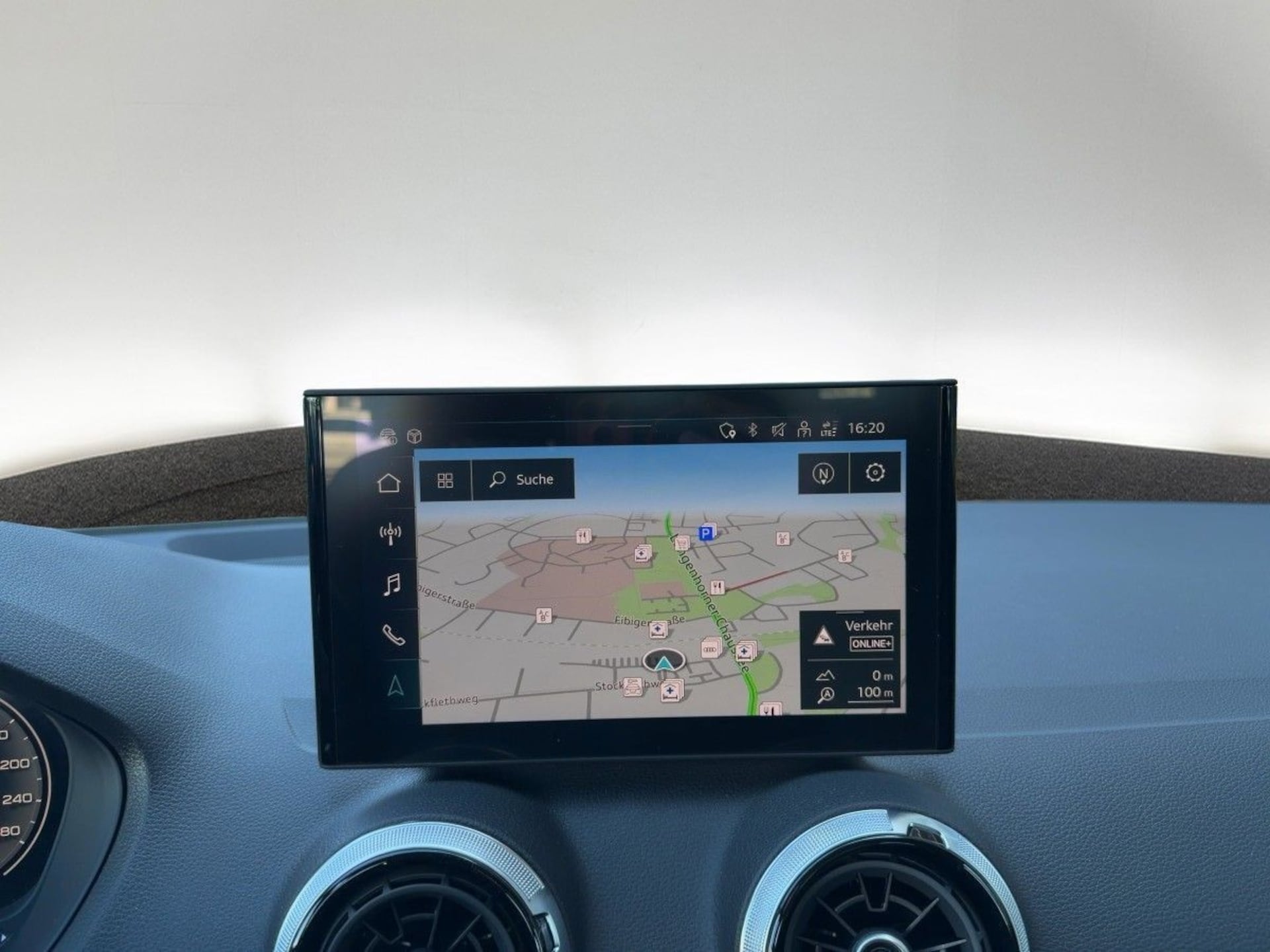 Audi Q2 S line