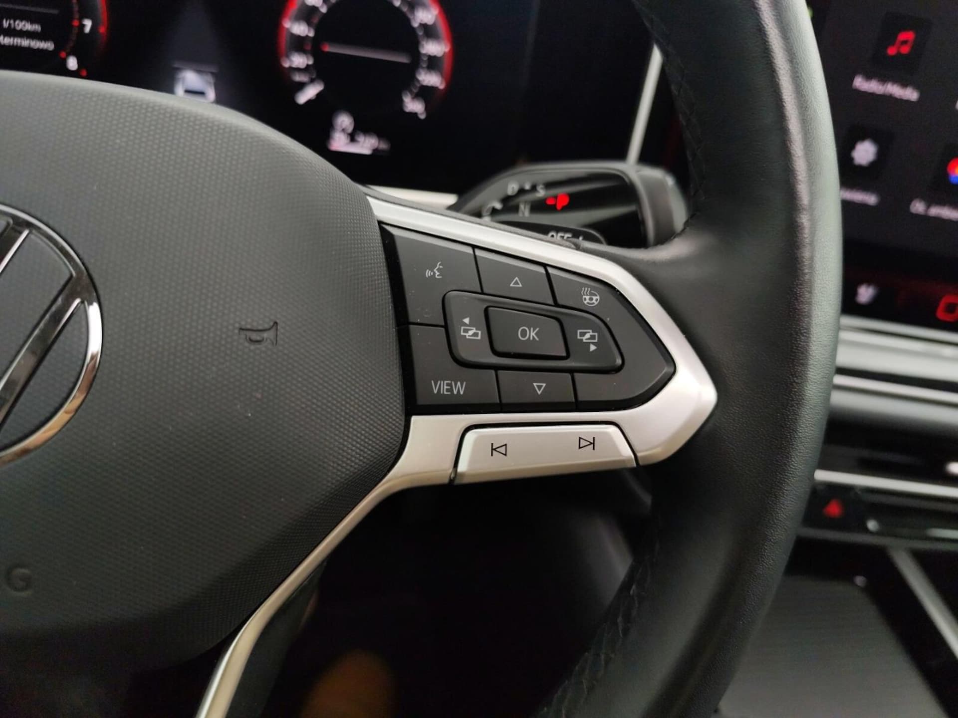 Volkswagen Passat Elegance