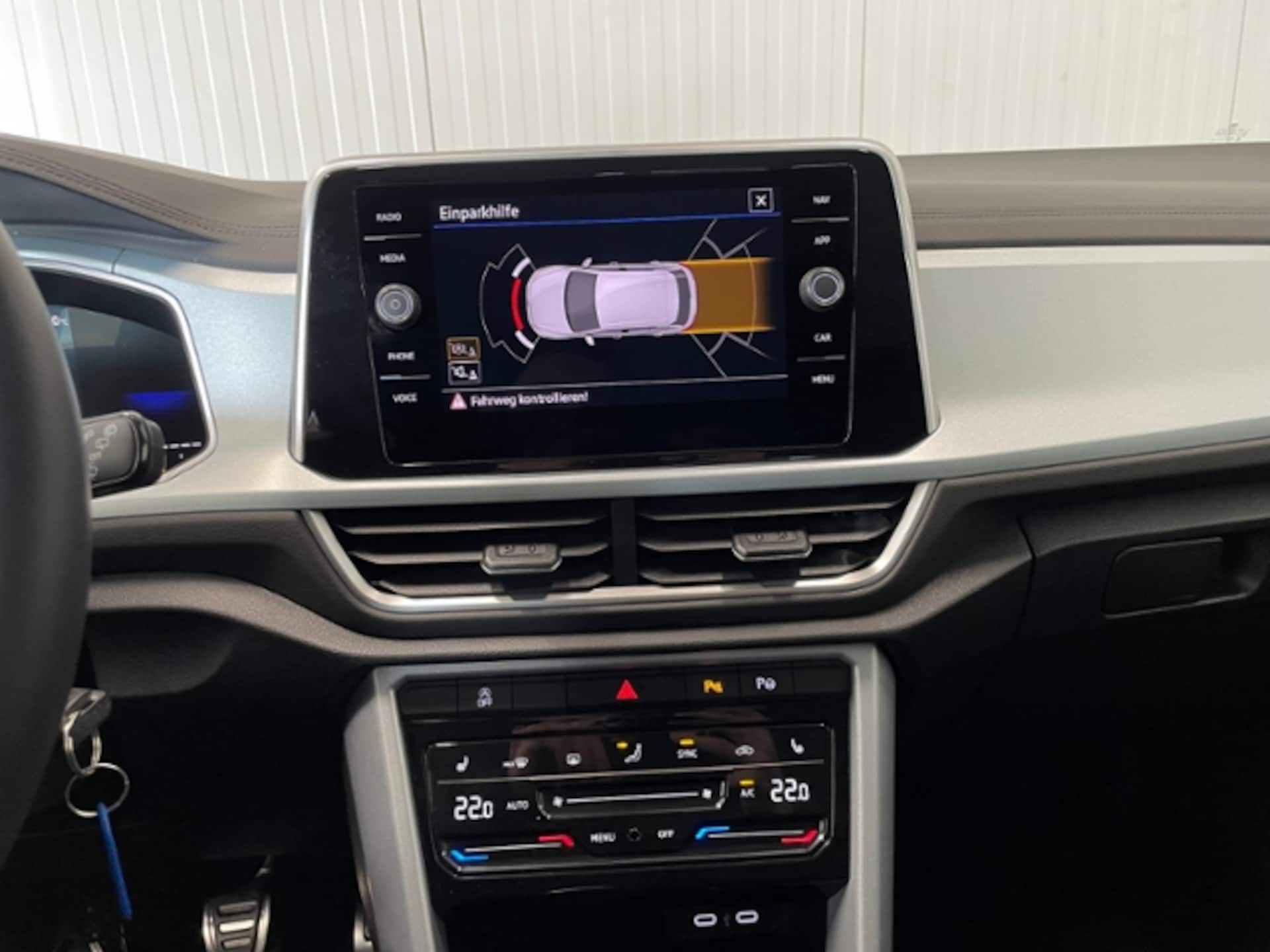 Volkswagen T-Roc Life