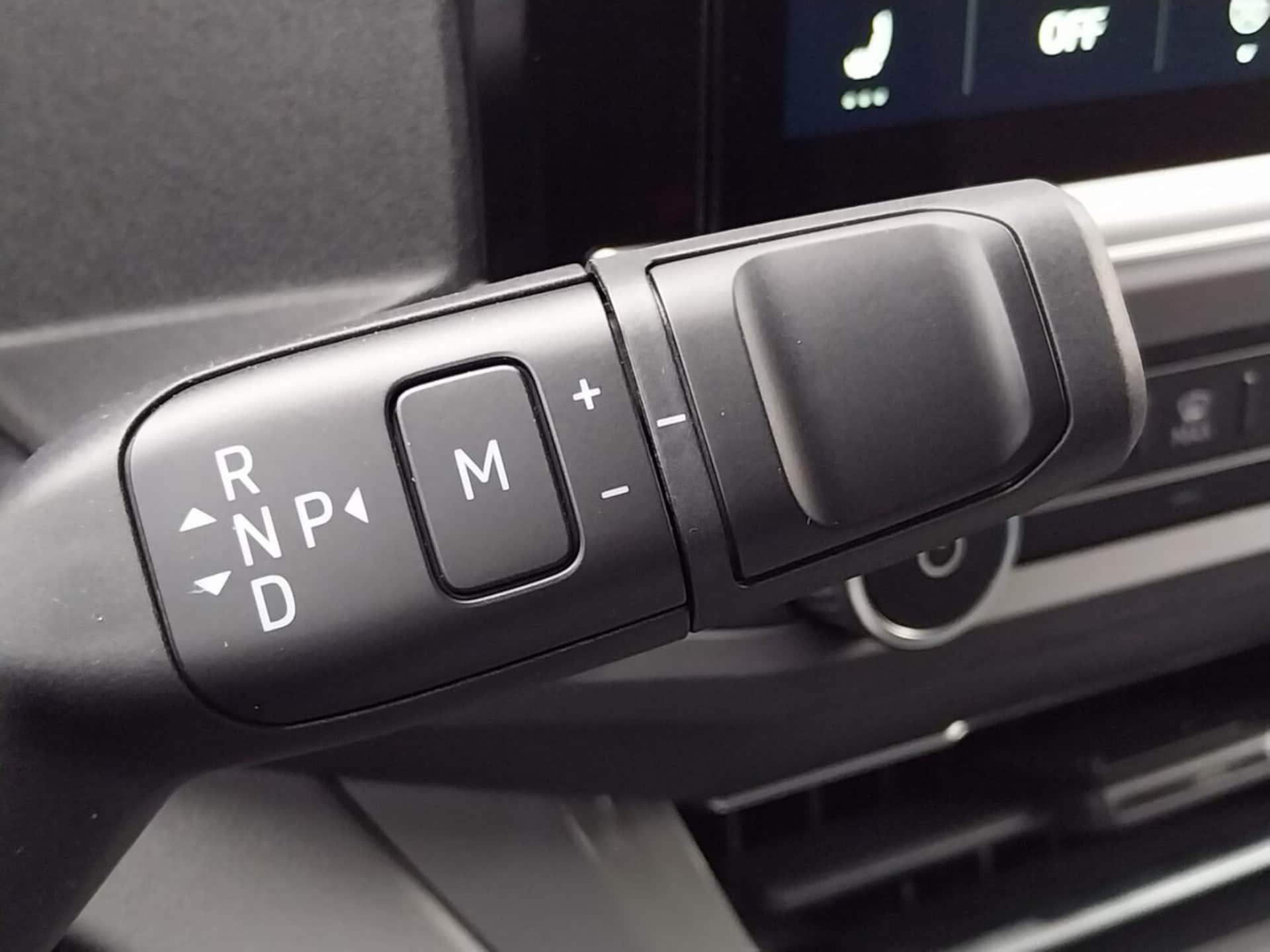 Volkswagen Caravelle długi roztaw osi Life
