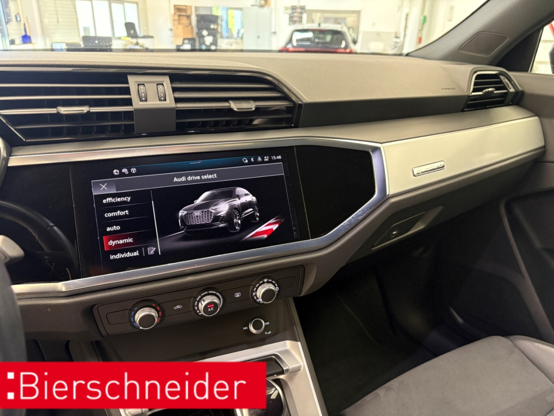 Audi Q3 Sportback S line