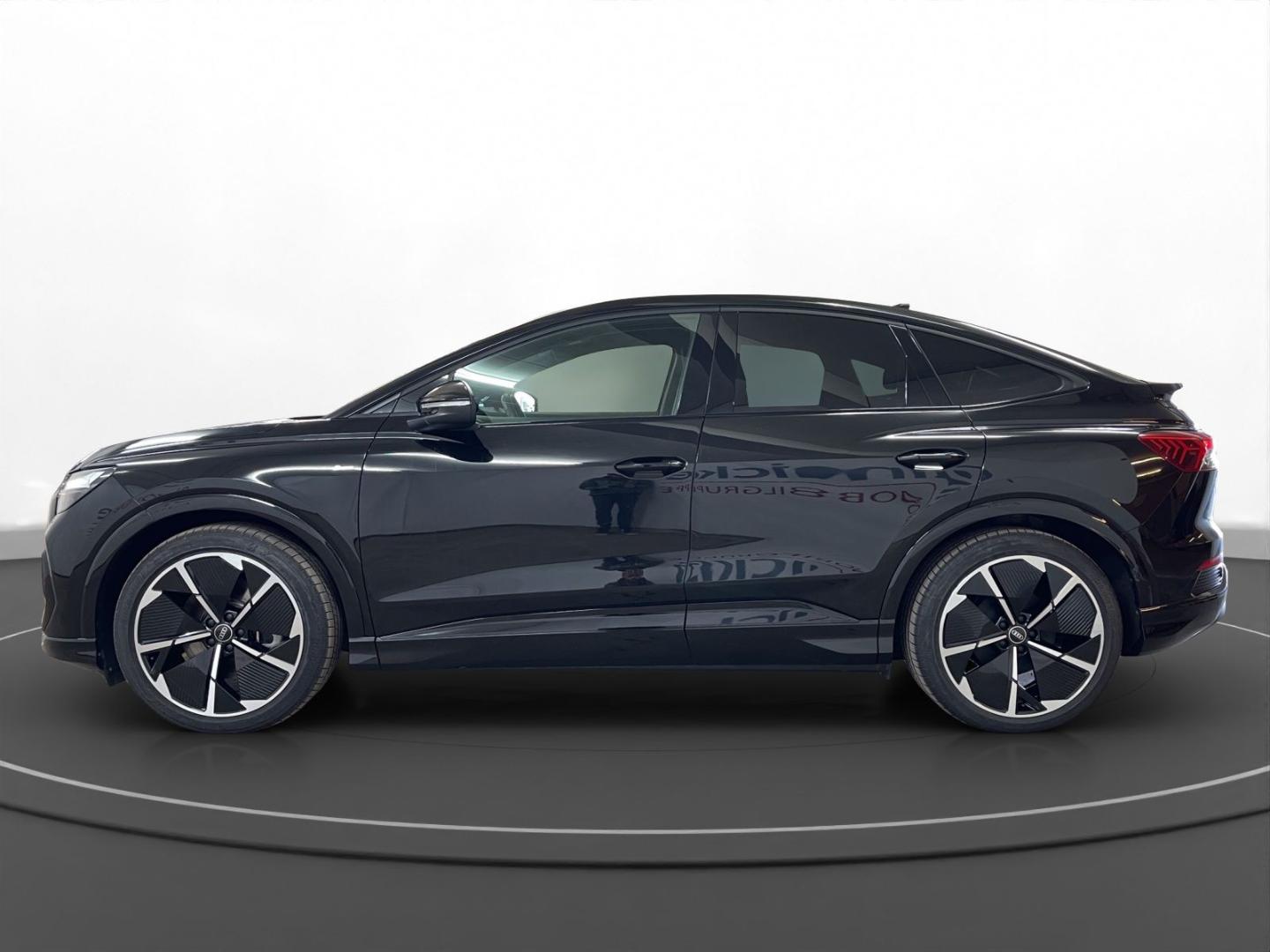 Image about Audi Q4 Sportback e-tron 40 e-tron