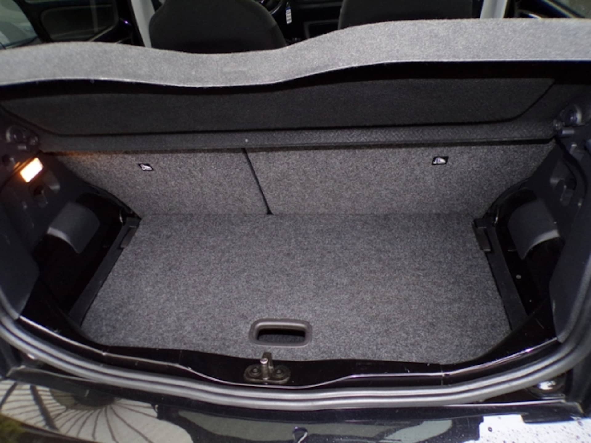 Volkswagen up! sound up!