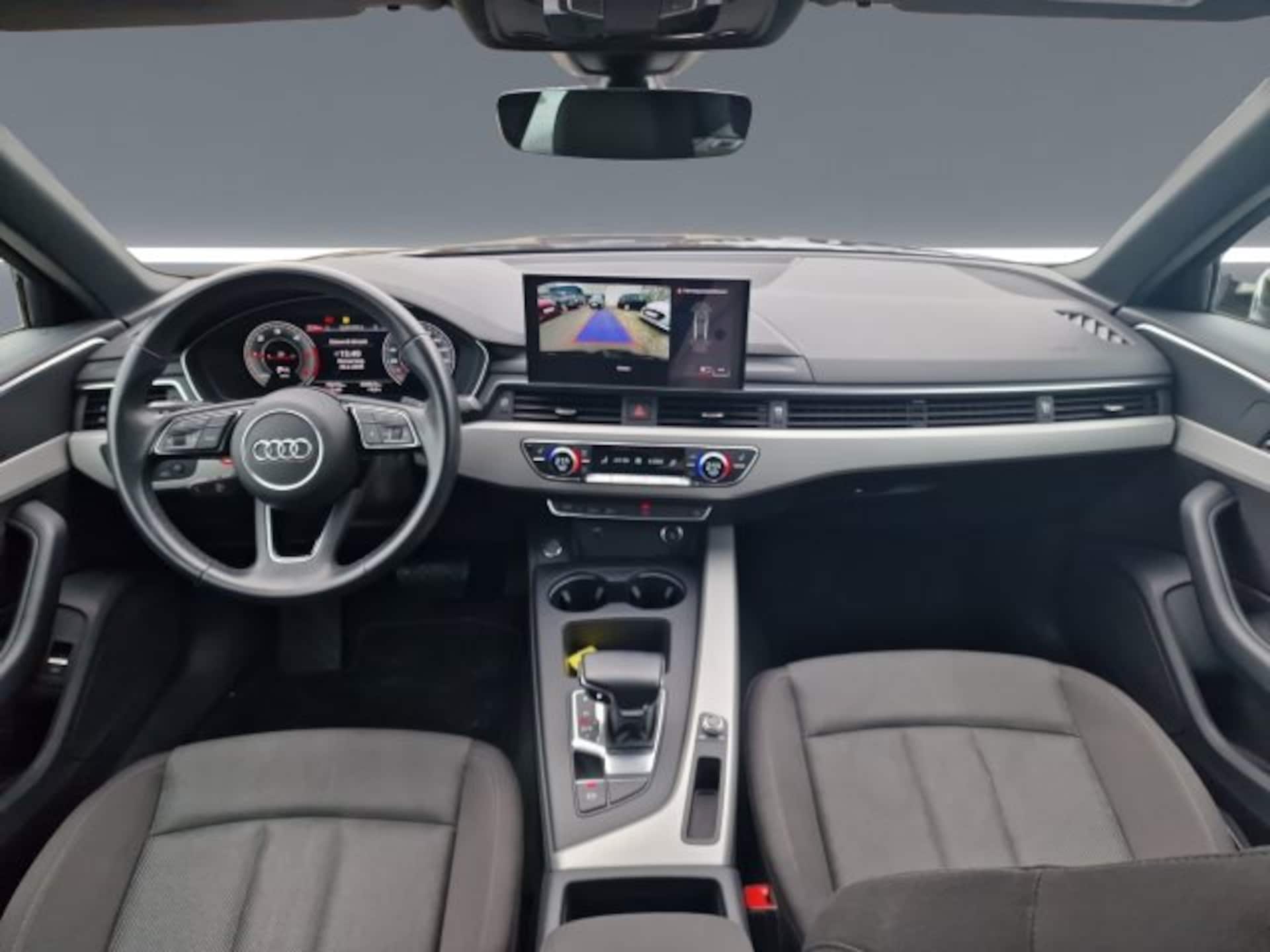 Audi A4 Limousine Advanced