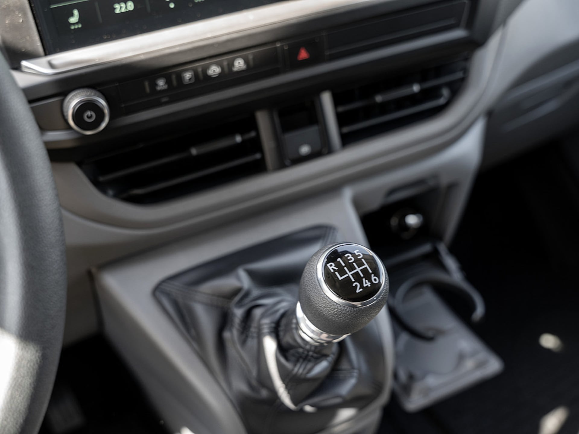 Volkswagen Transporter Kasten kurzer Radstand