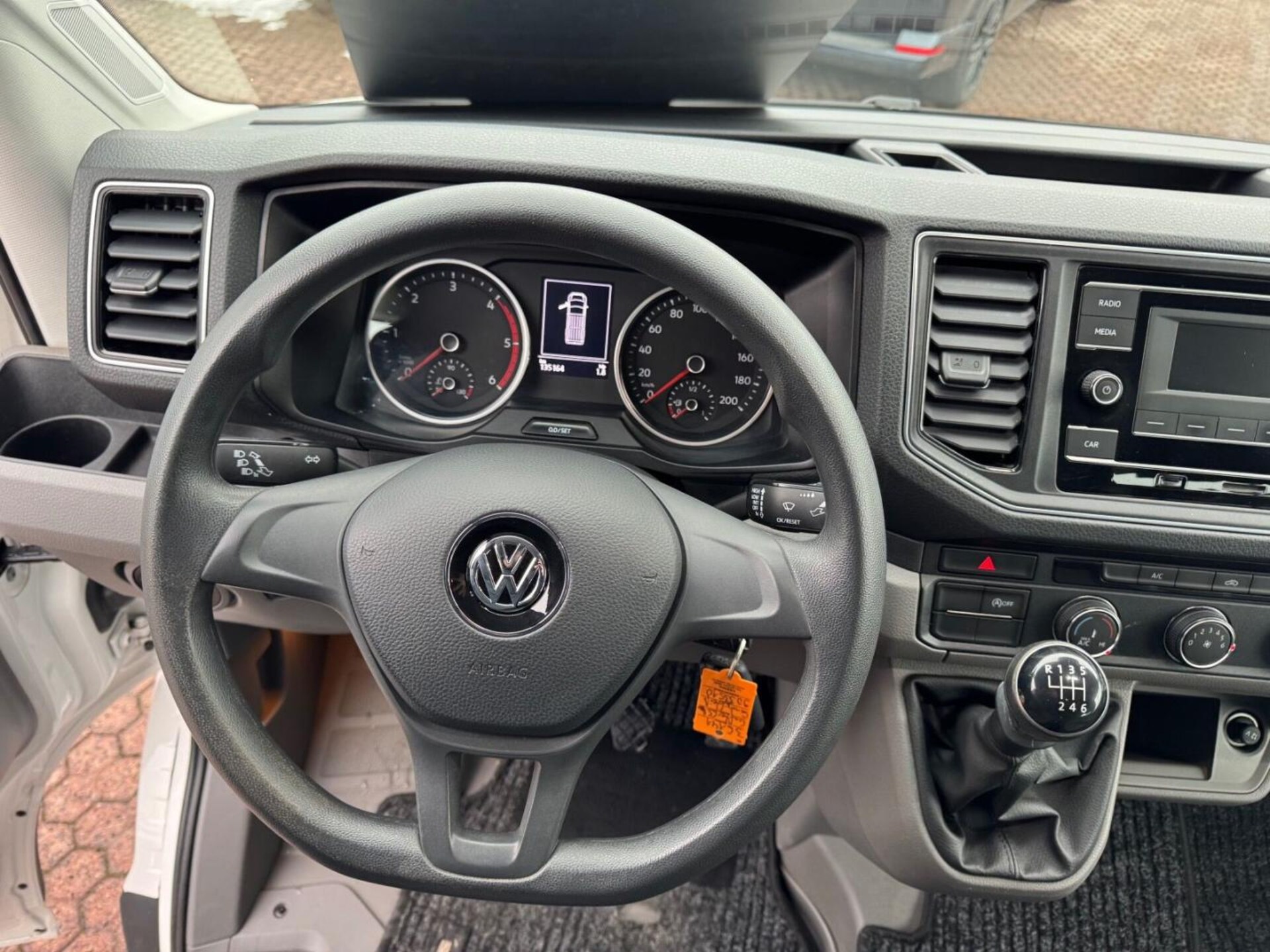 Volkswagen Crafter Kasten mittlerer Radstand