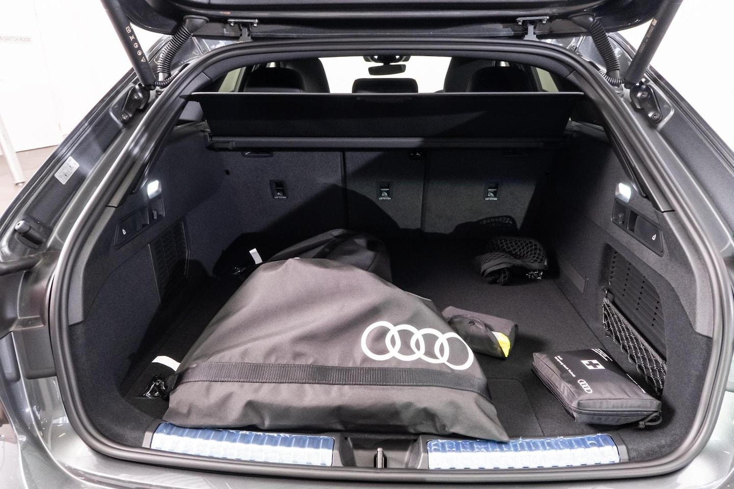 Image about Audi A5 Avant TFSI e e-hybrid quattro 270 kW S tronic