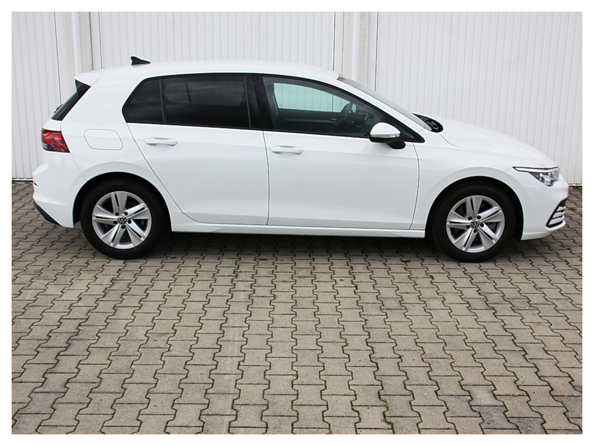 Volkswagen Golf Life