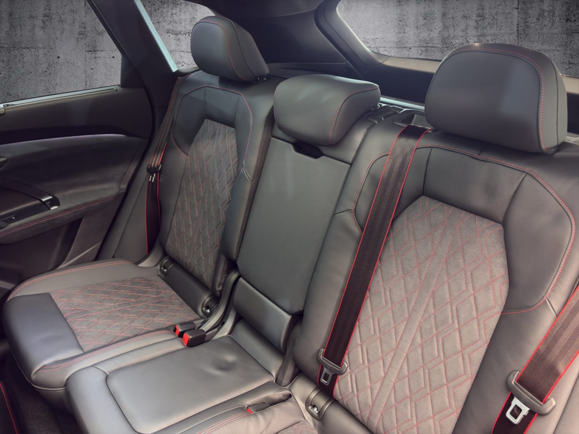 Audi Q5 SUV e-hybrid edition one