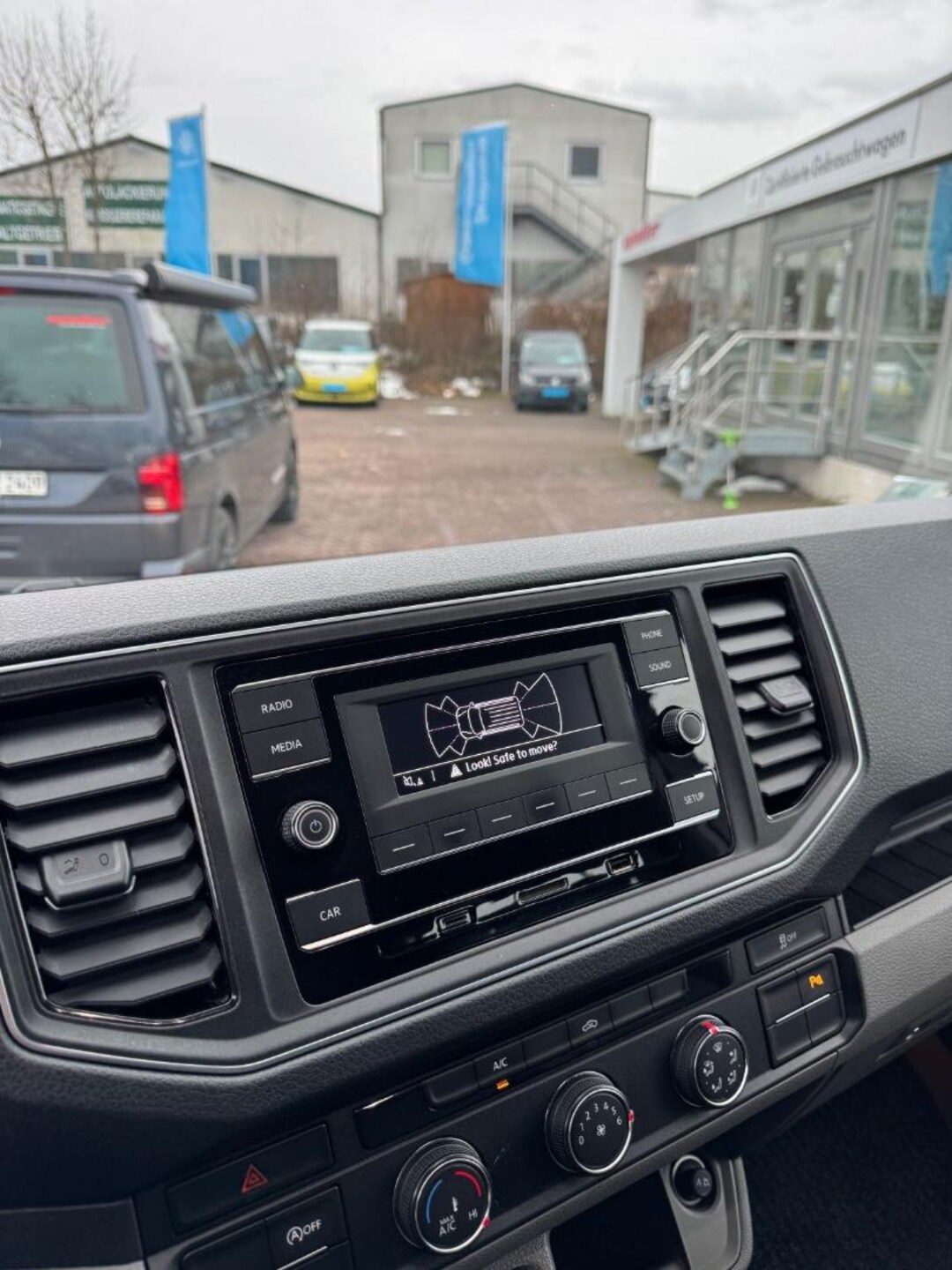 Volkswagen Crafter Kasten mittlerer Radstand