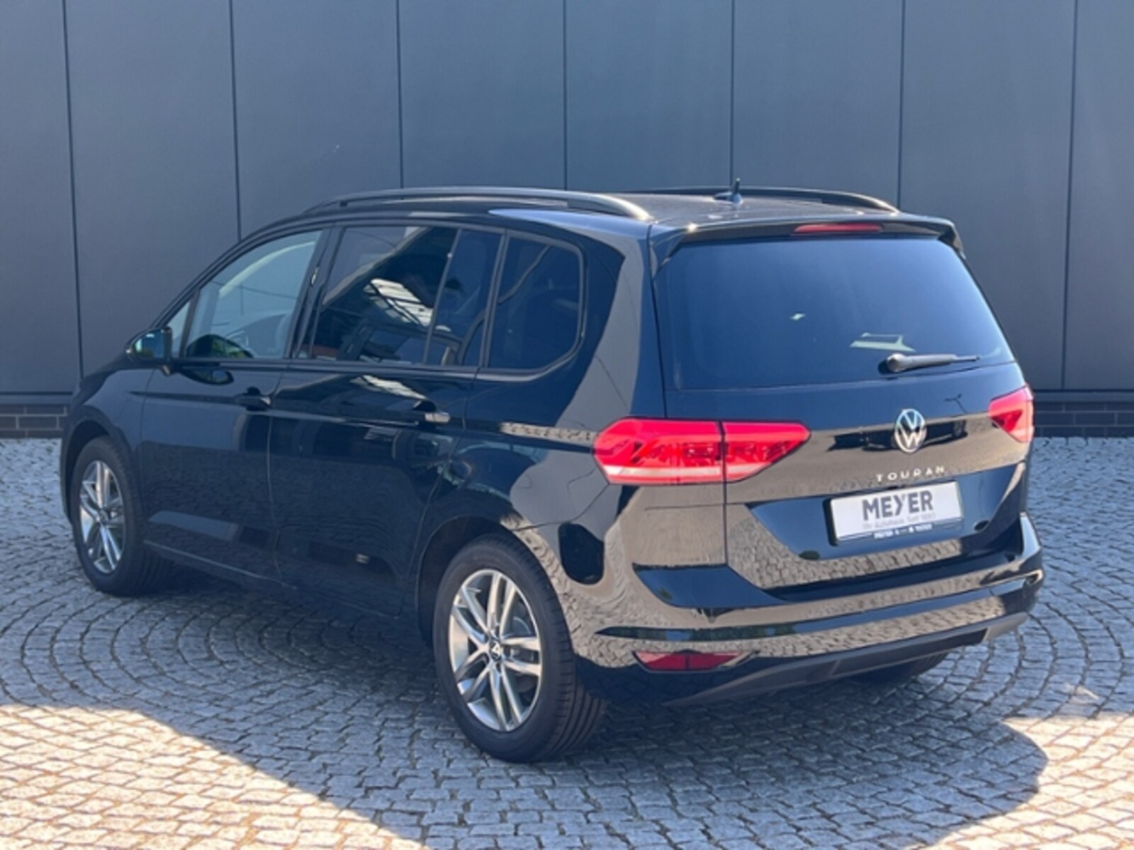 Volkswagen Touran – Bild 4