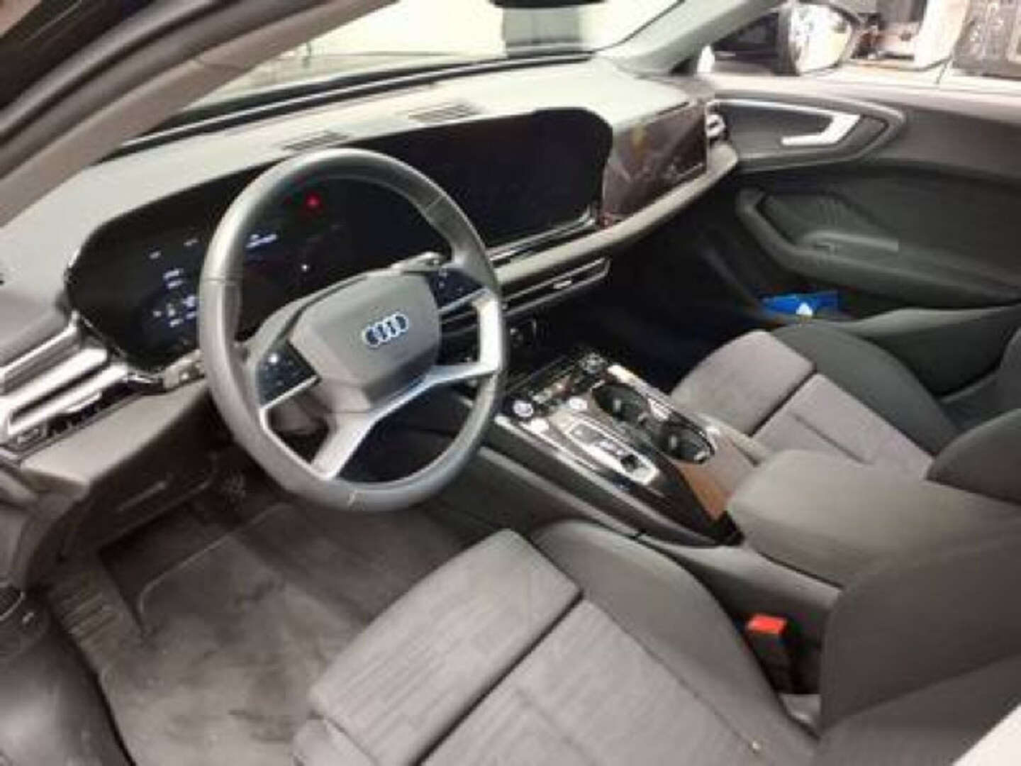 Bild über Audi A5 Avant e-hybrid e-hybrid quattro 220 kW S tronic - für weitere Informationen kontaktieren Sie den Audi Partner