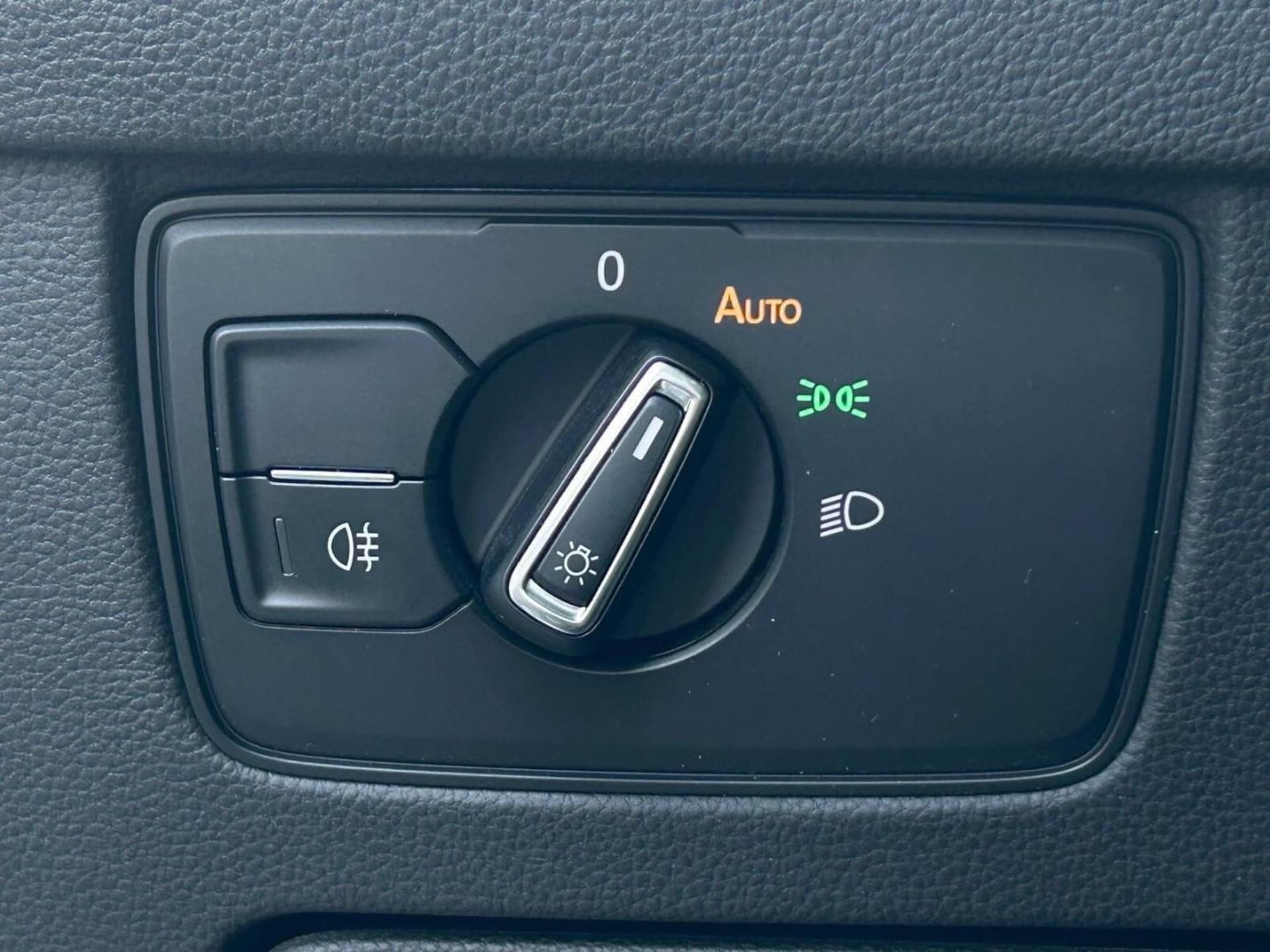 Volkswagen Arteon Model bazowy
