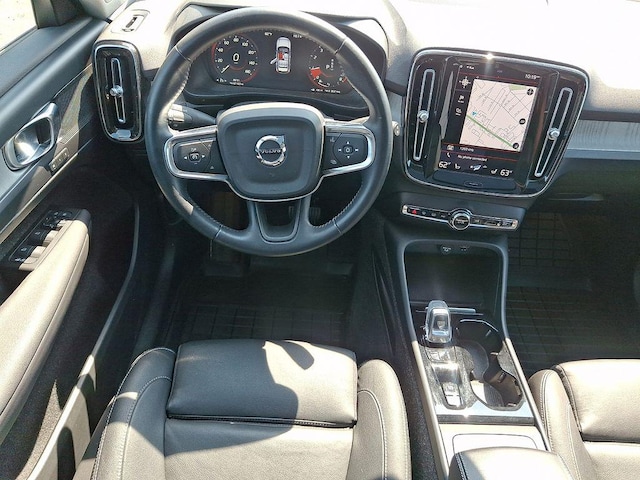 2021 Volvo XC40