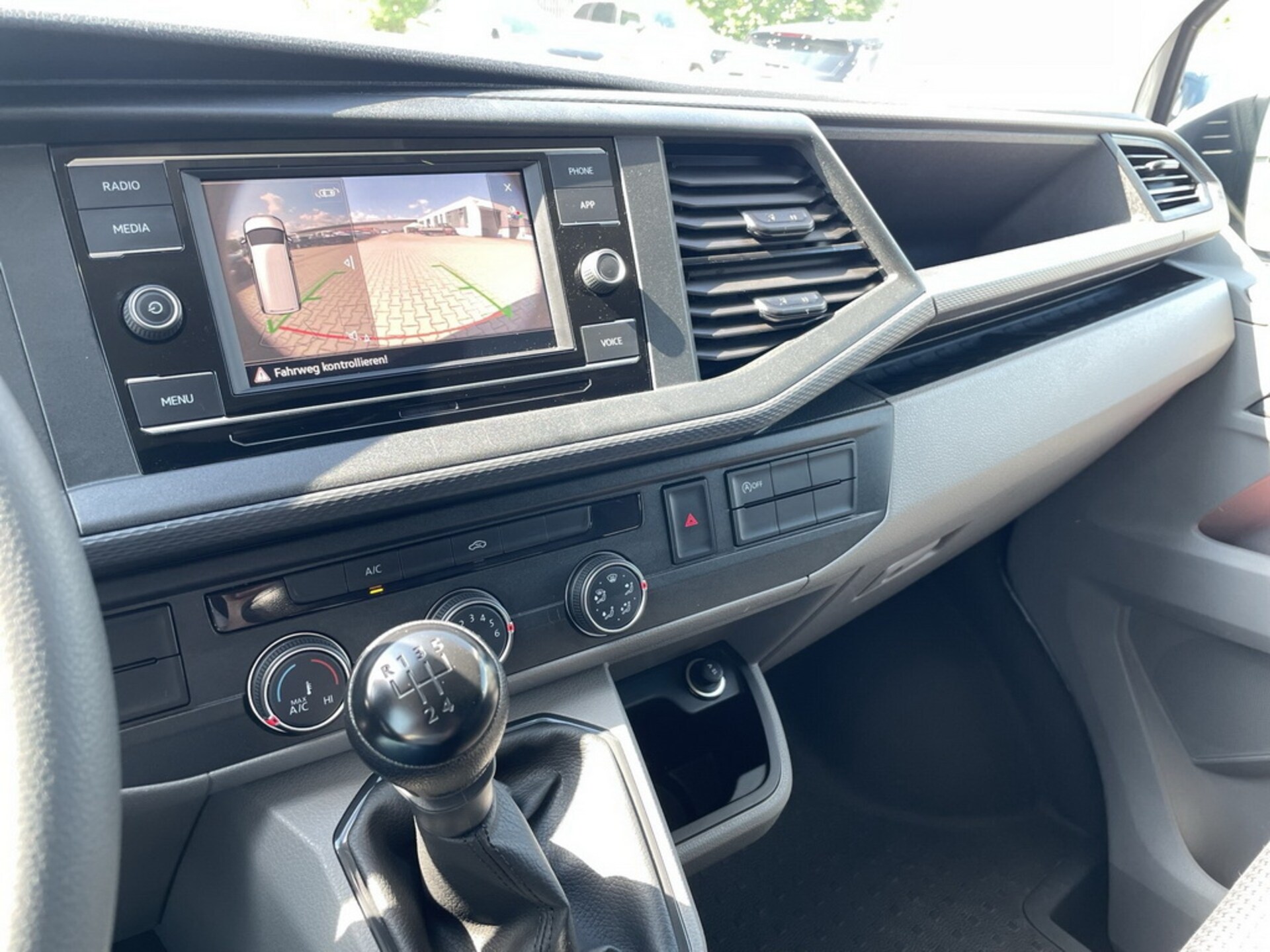 Volkswagen T6.1 Transporter Kasten kurzer Radstand