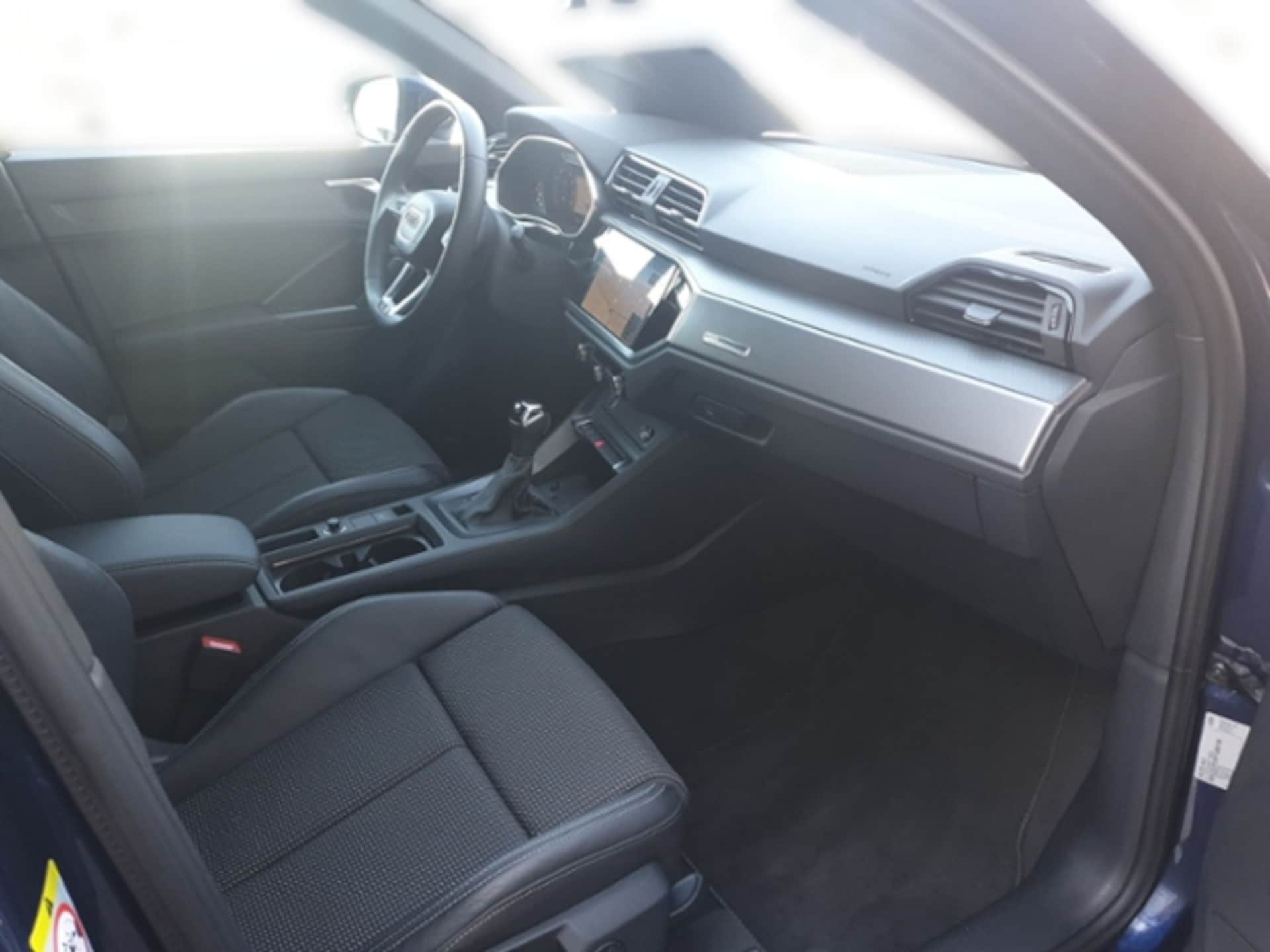 Audi Q3 Sportback S line