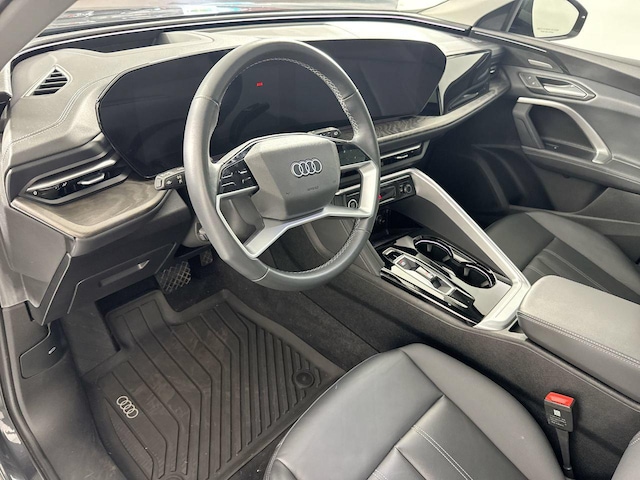 2025 Audi New Q5 Premium Plus - Photo 9