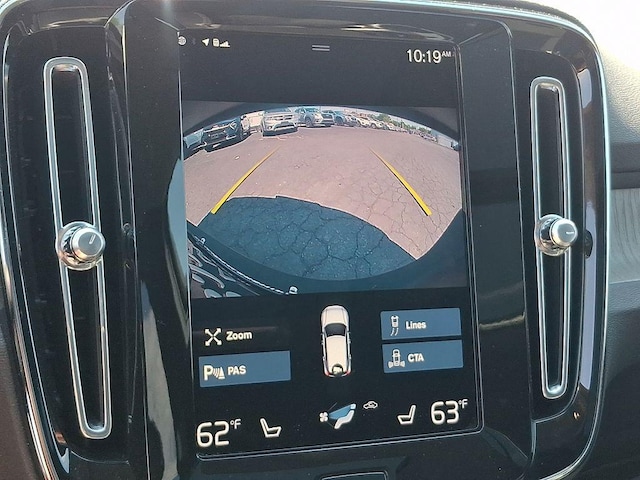 2021 Volvo XC40