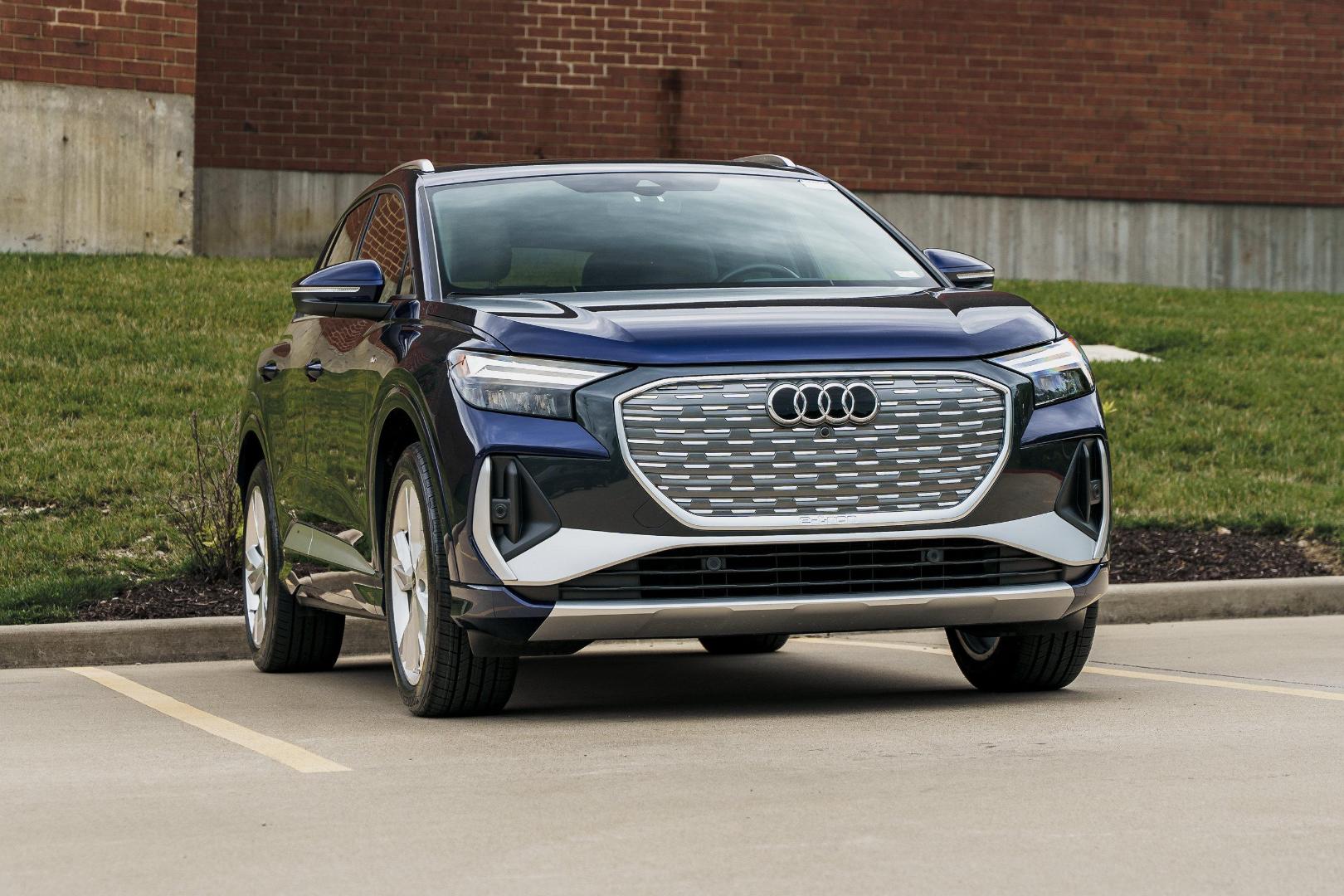 2023 Audi Q4 e-tron 50 Premium Plus quattro's photo