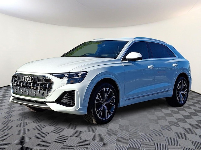 2024 Audi Q8