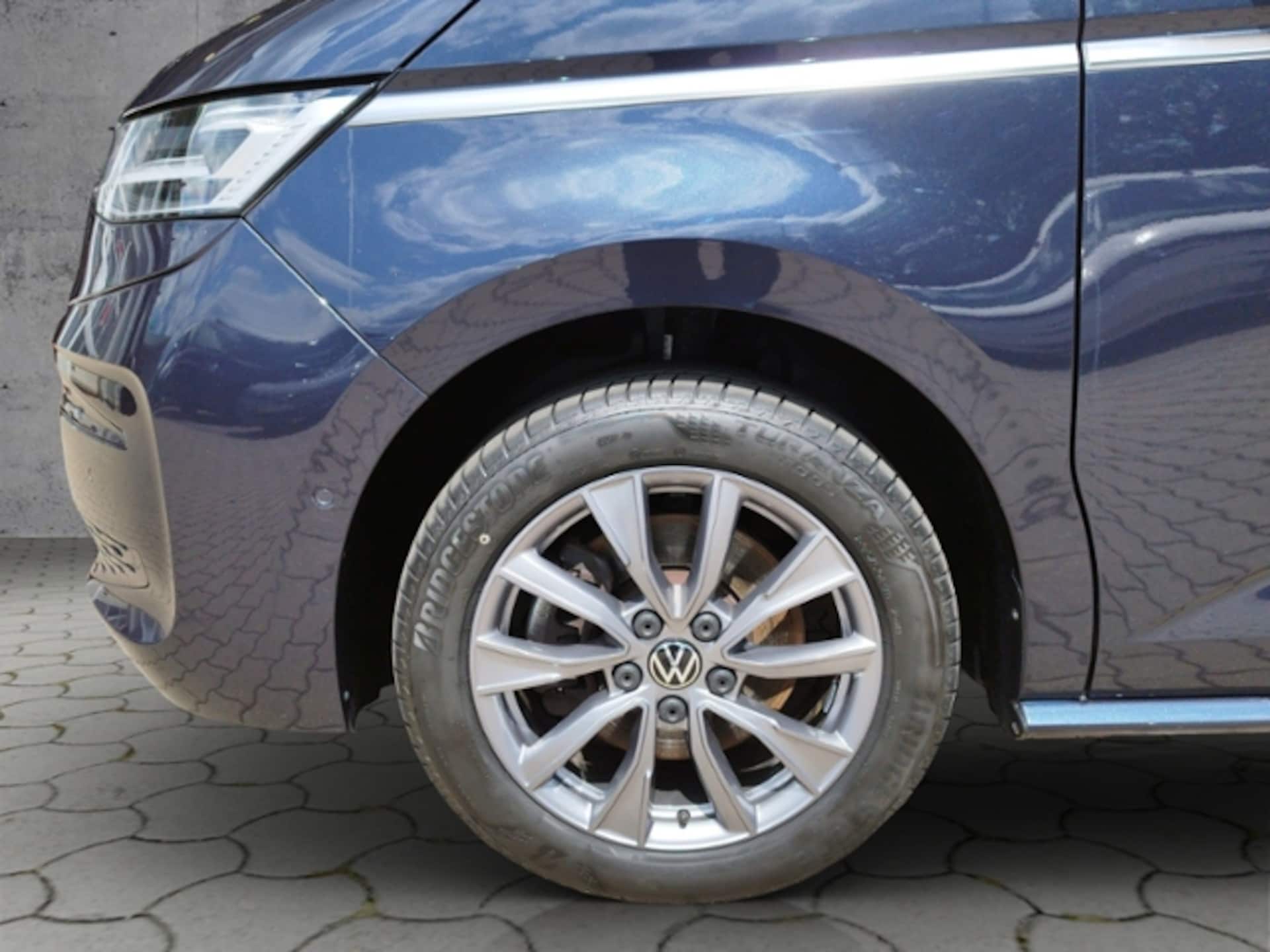 Volkswagen Multivan Langversion Style