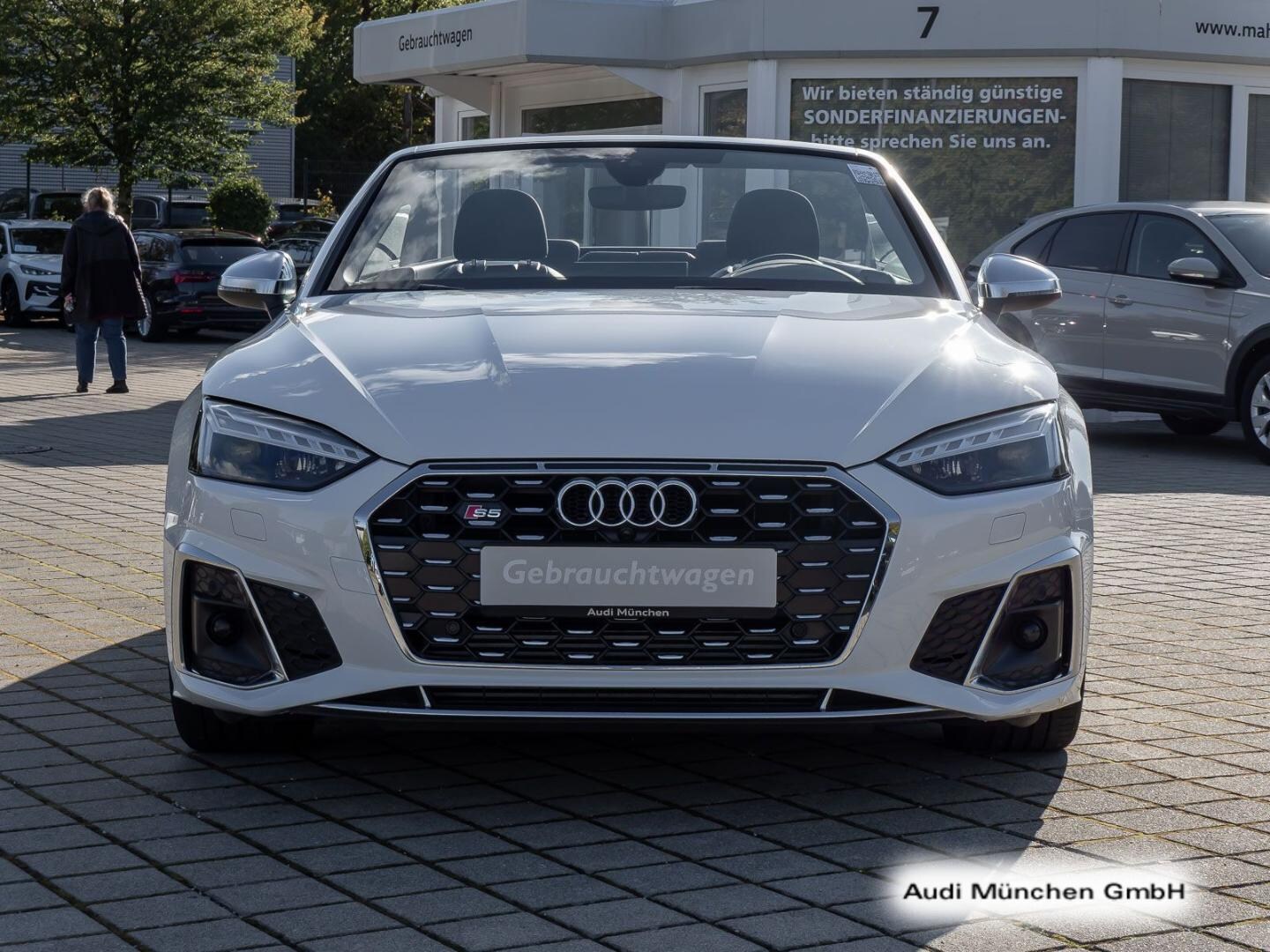Bild über Audi S5 Cabriolet TFSI quattro tiptronic - für weitere Informationen kontaktieren Sie den Audi Partner