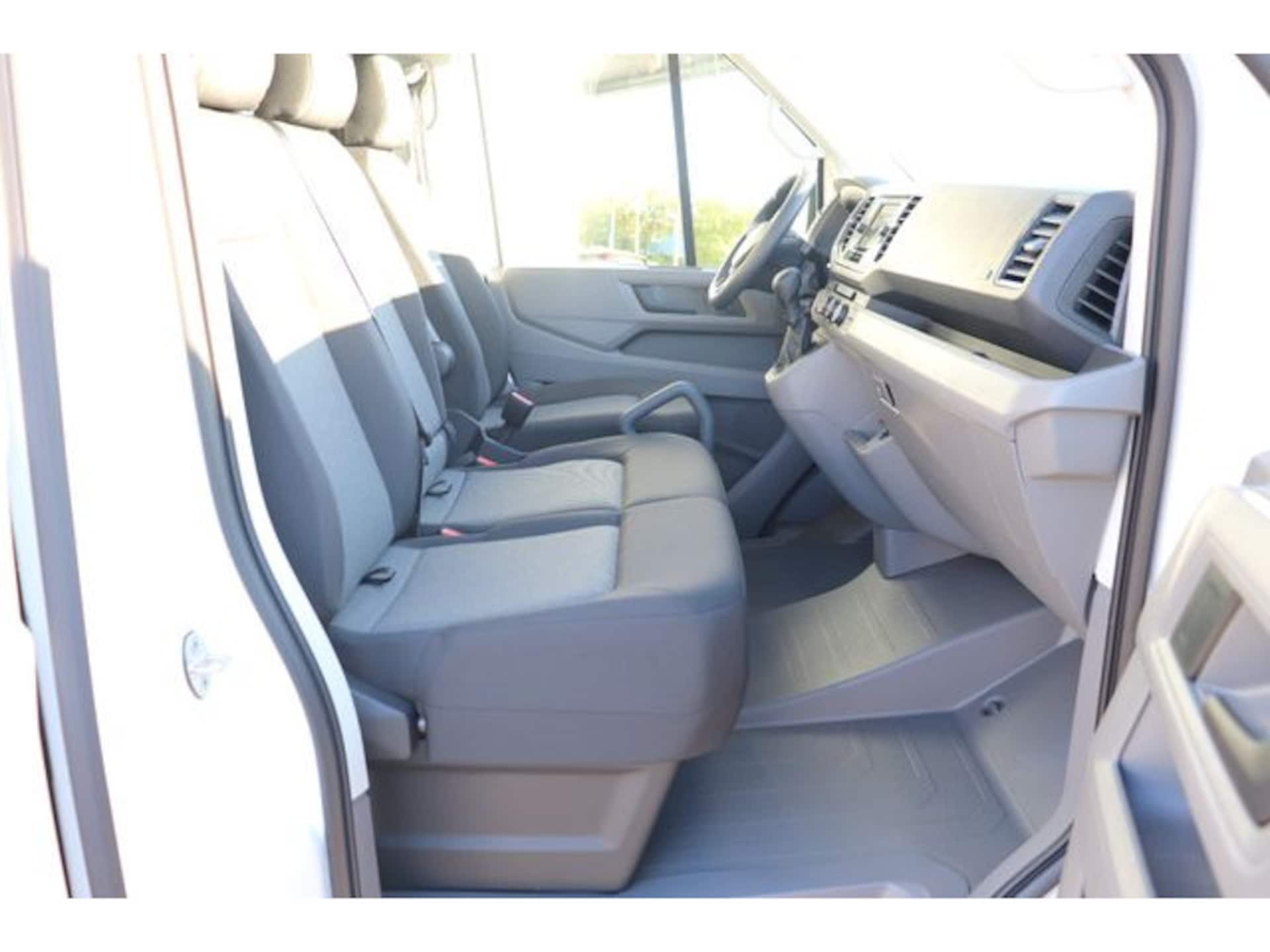 Volkswagen Crafter Kasten mittlerer Radstand