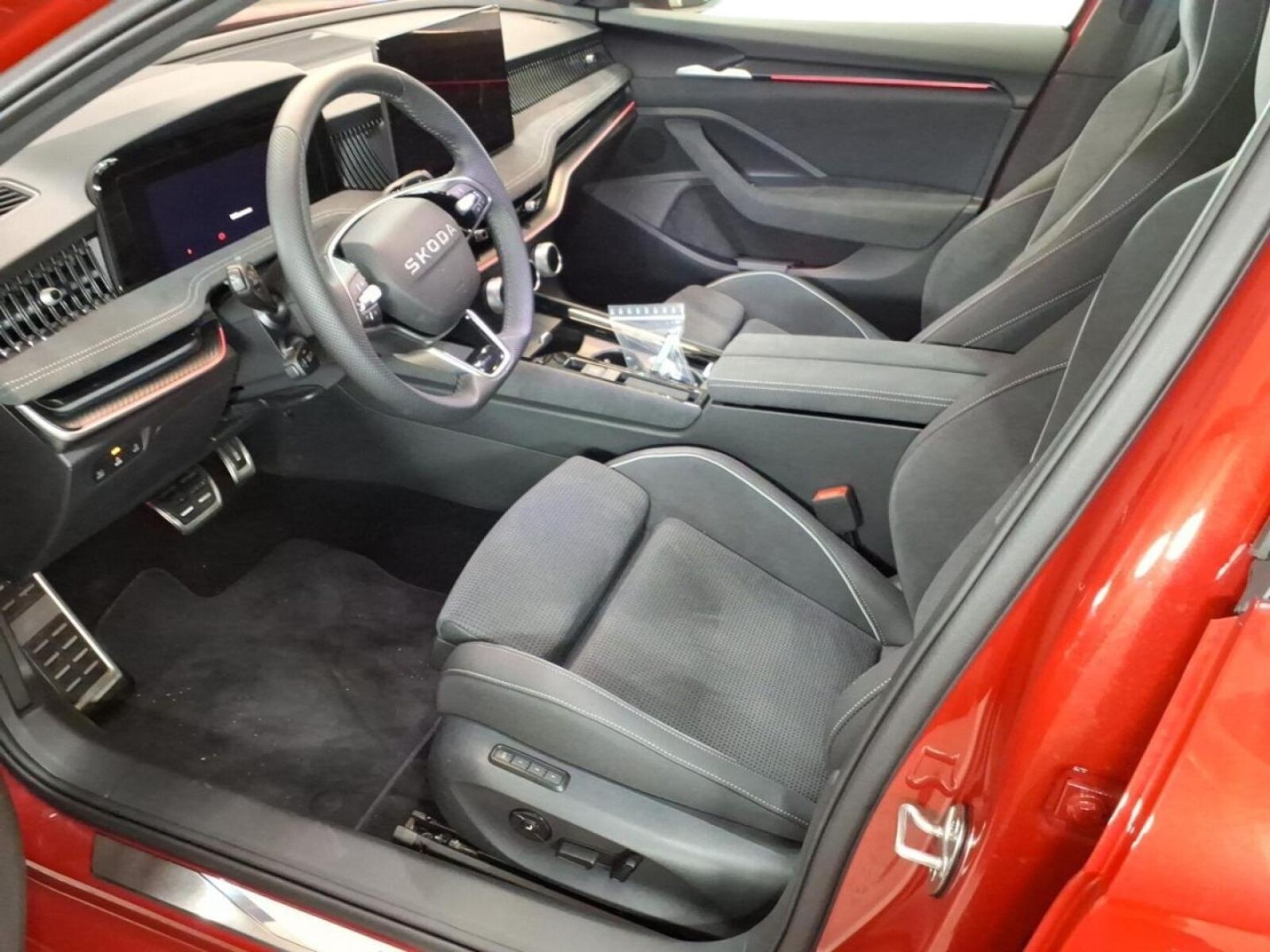 Škoda Superb Combi – Bild 5