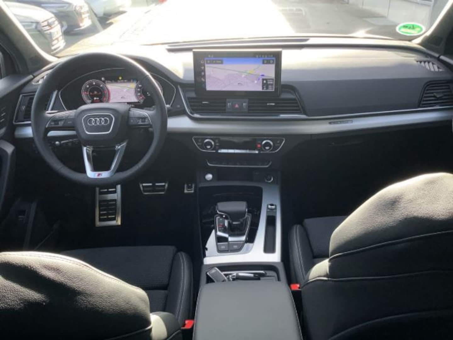 Bild über Audi Q5 Sportback 40 TDI quattro S tronic - für weitere Informationen kontaktieren Sie den Audi Partner