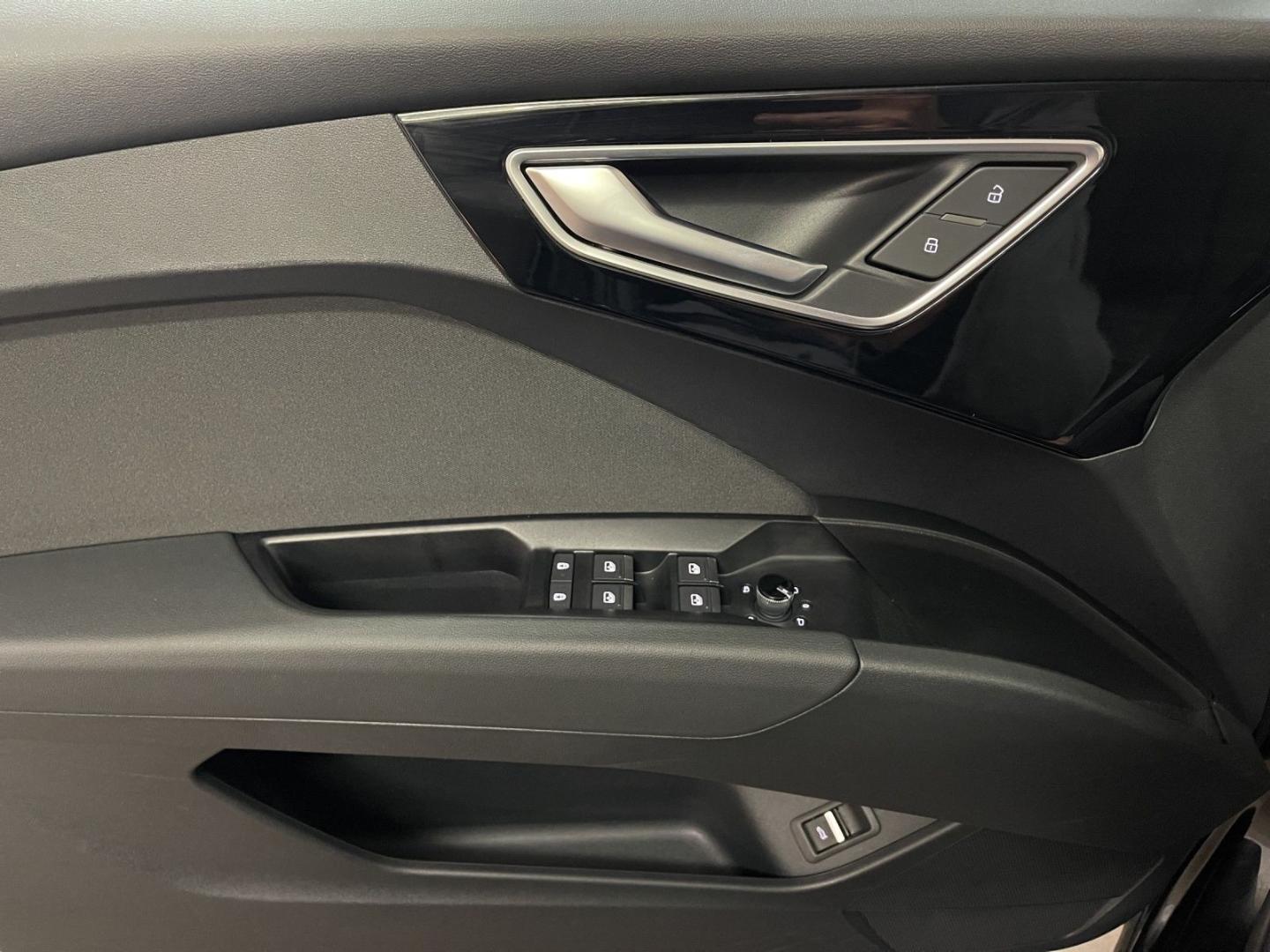 Image about Audi Q4 Sportback e-tron 40 e-tron