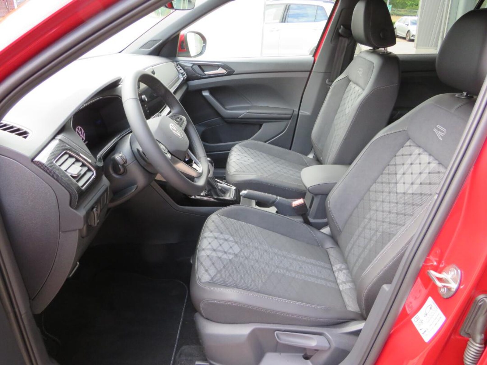Volkswagen T-Cross – Bild 6