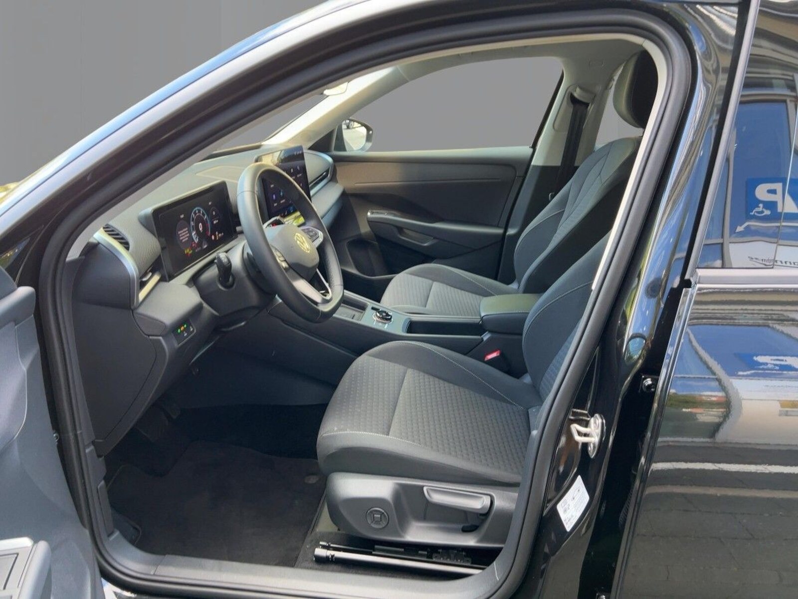 Volkswagen T-Roc – Bild 8