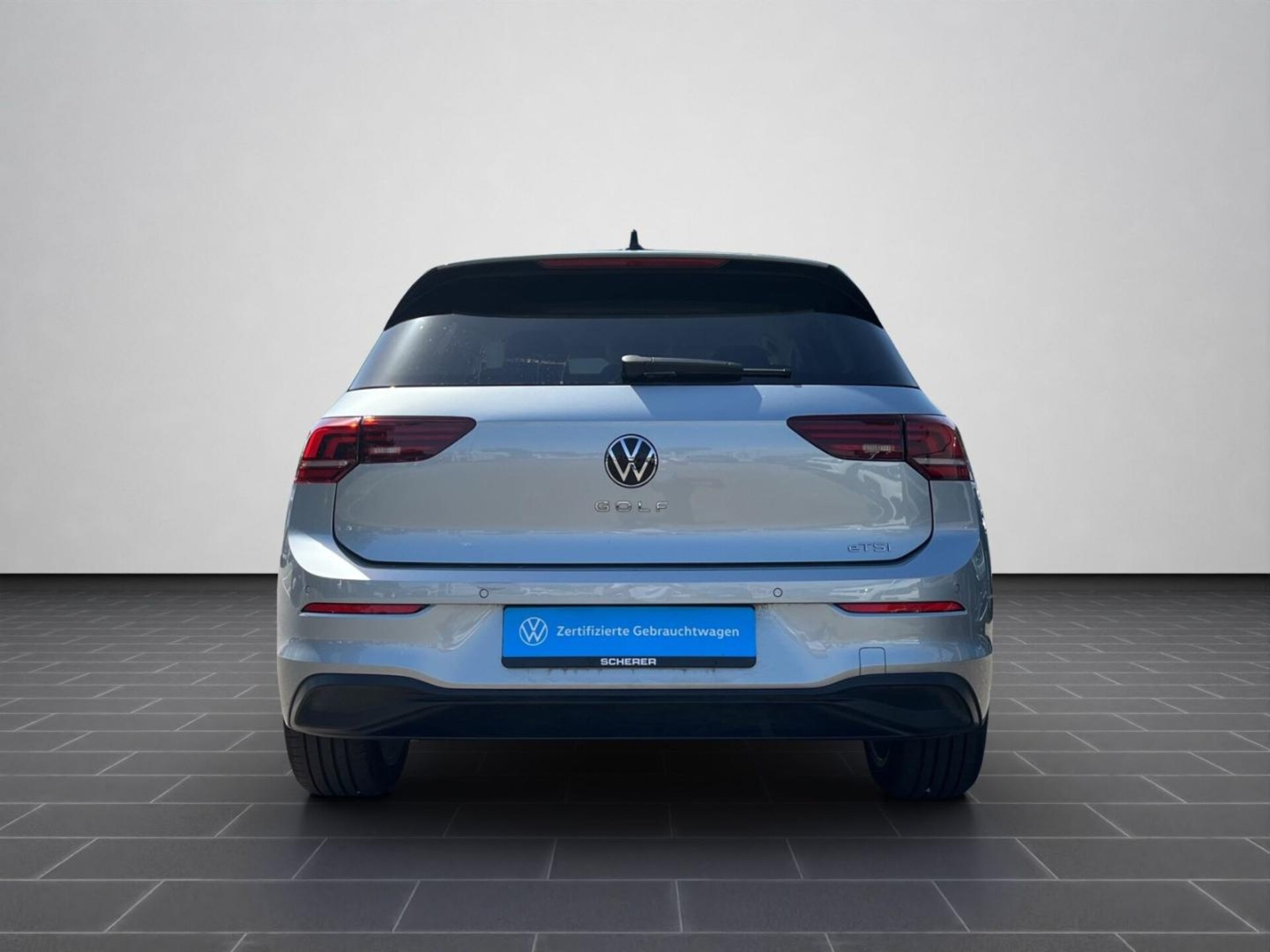Volkswagen Golf Life