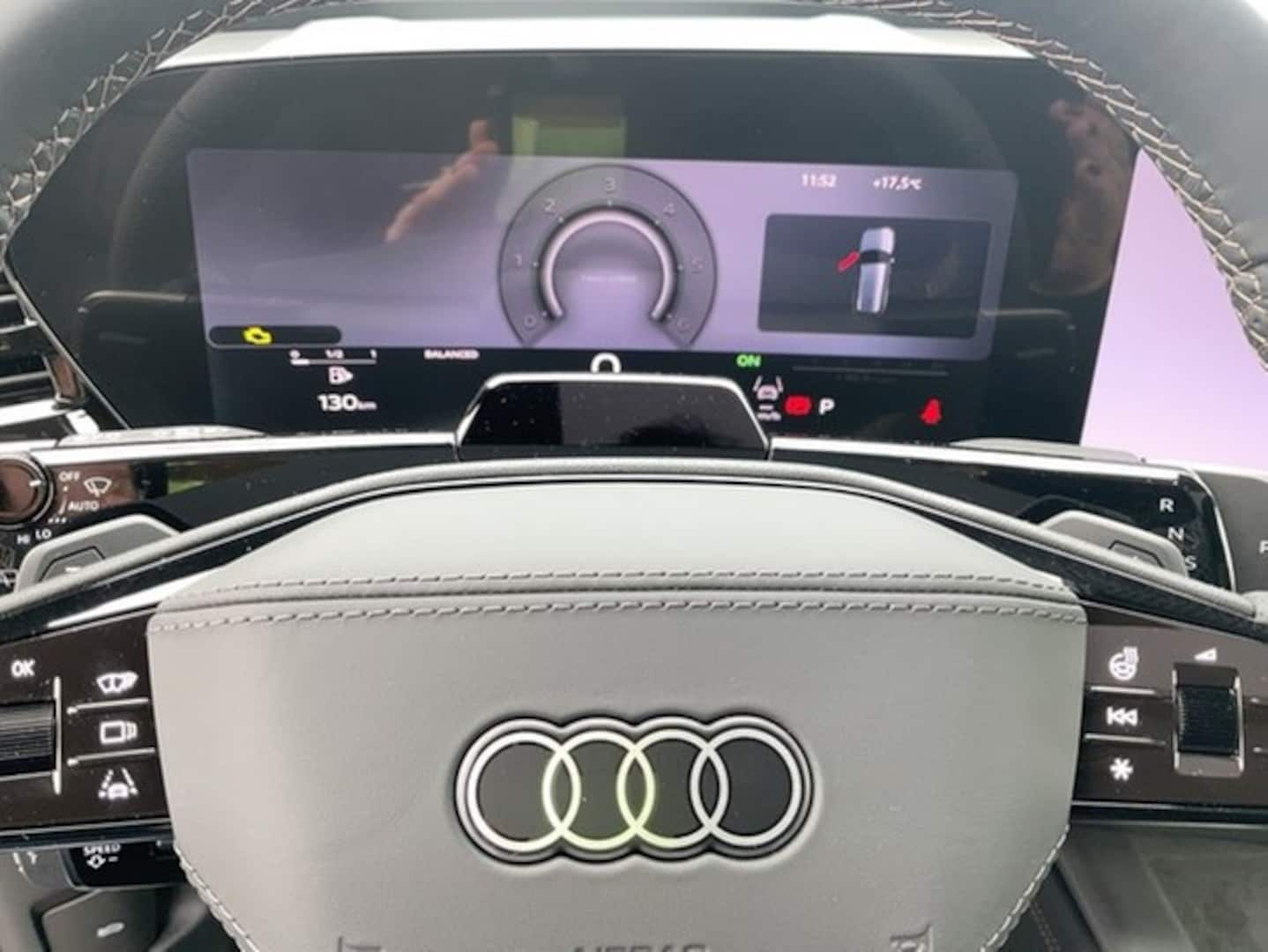 Bild über Audi Q7 SUV TDI quattro 220 kW tiptronic - für weitere Informationen kontaktieren Sie den Audi Partner