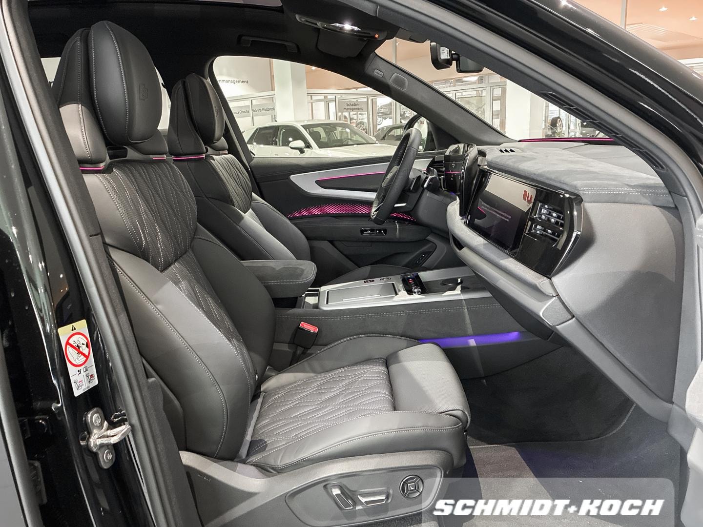 Bild über Audi Q7 SUV TDI quattro 220 kW tiptronic - für weitere Informationen kontaktieren Sie den Audi Partner