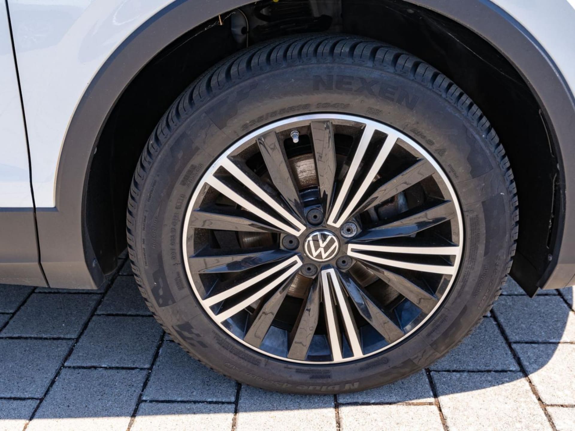 Volkswagen Tiguan Active