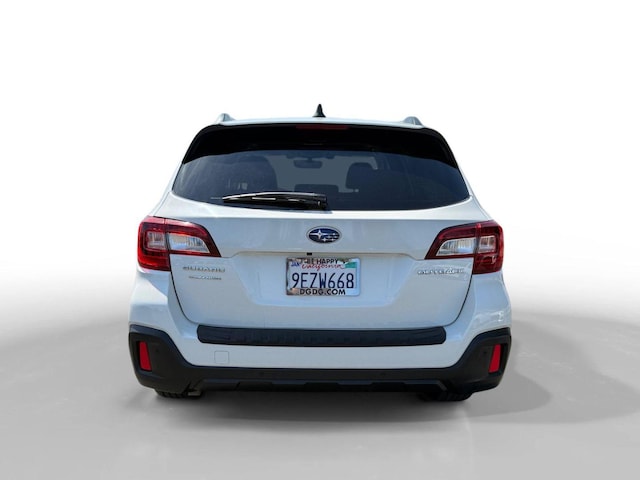 2018 Subaru Outback