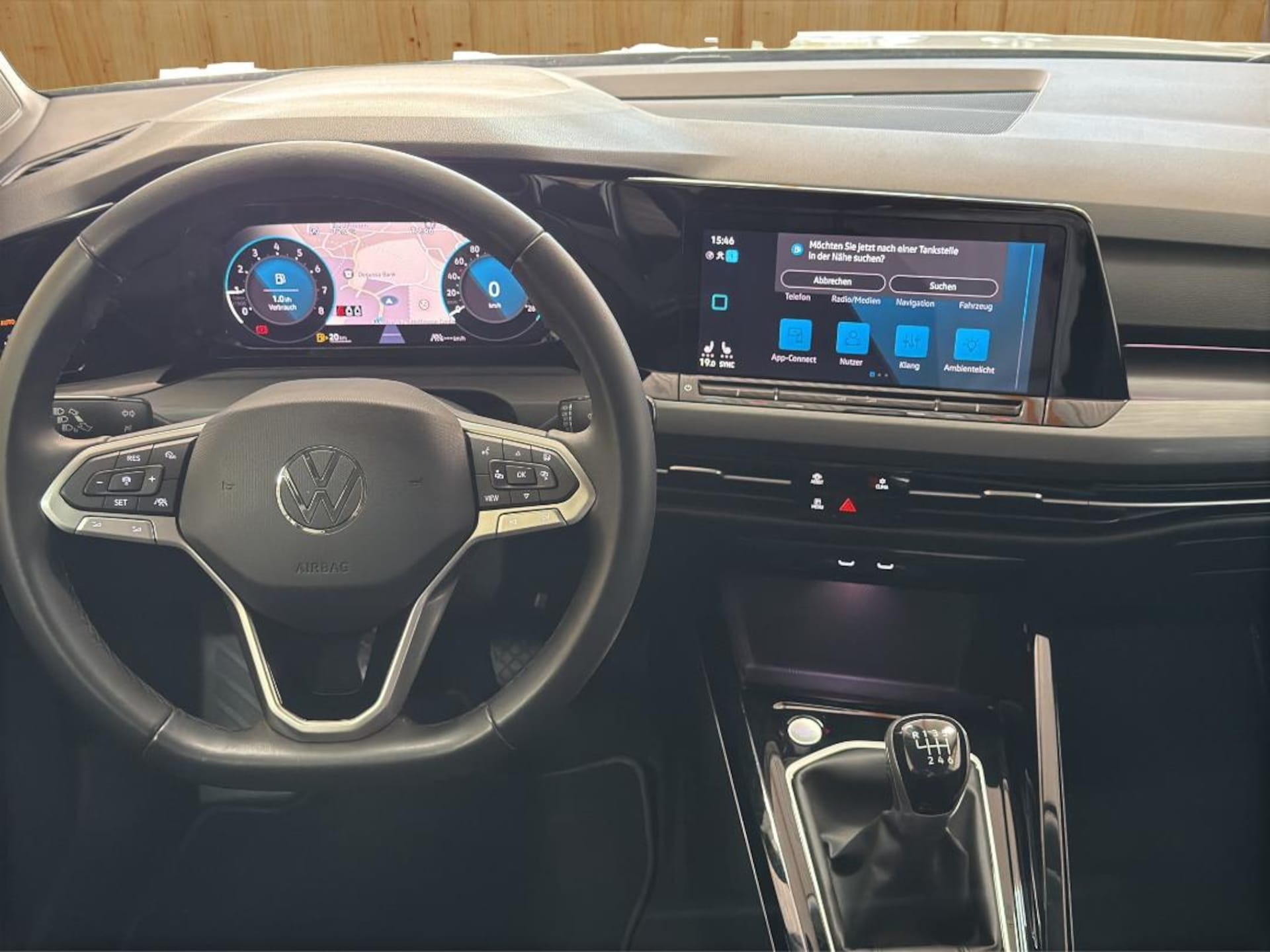 Volkswagen Golf Style