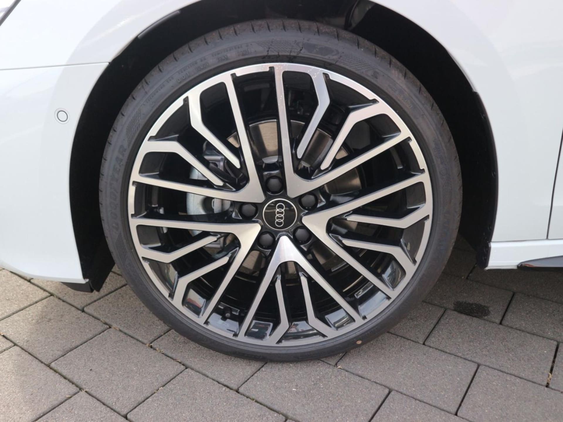 Audi A3 Limousine S line