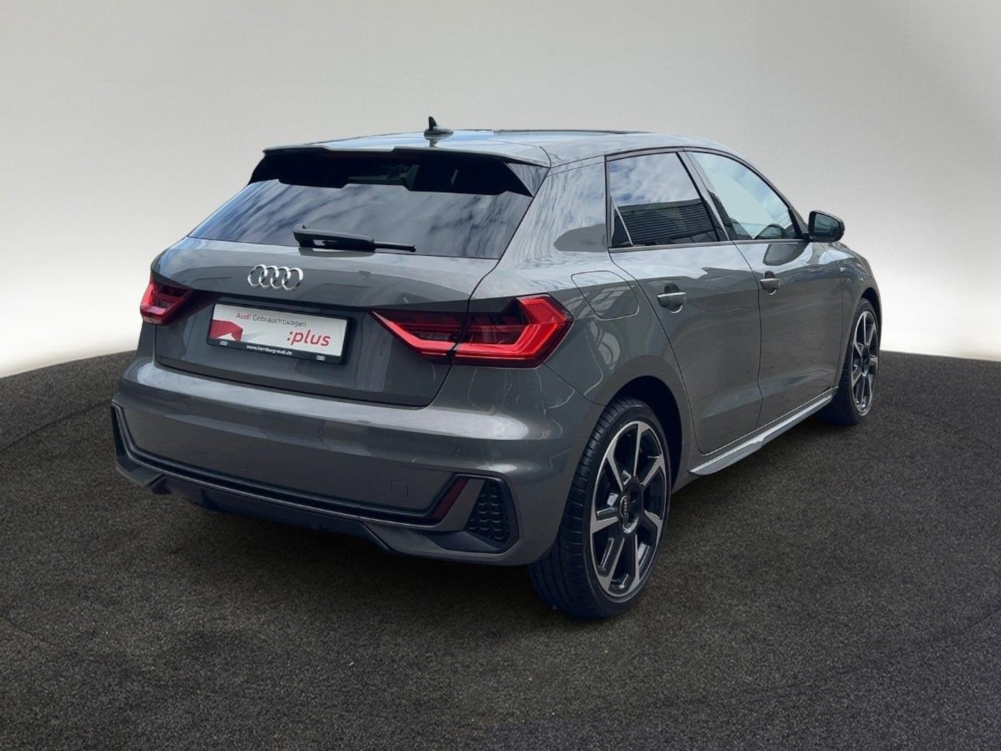 Bild über Audi A1 Sportback S line 25 TFSI S tronic - für weitere Informationen kontaktieren Sie den Audi Partner