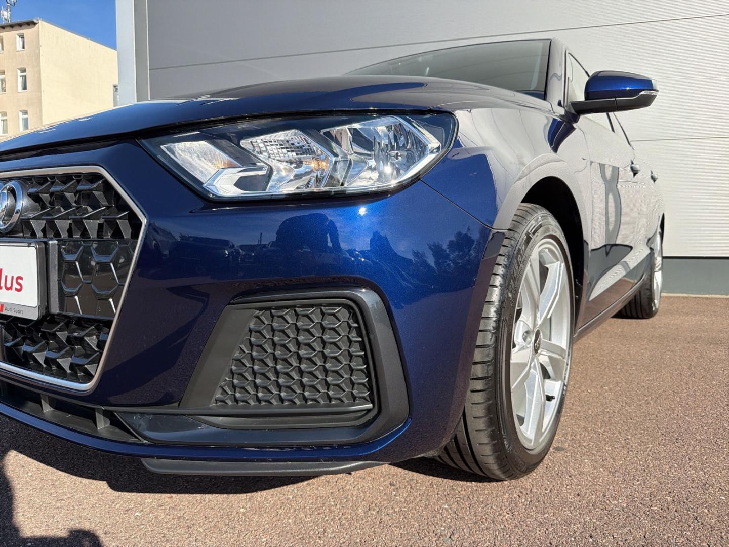 Bild über Audi A1 Sportback advanced 35 TFSI S tronic - für weitere Informationen kontaktieren Sie den Audi Partner
