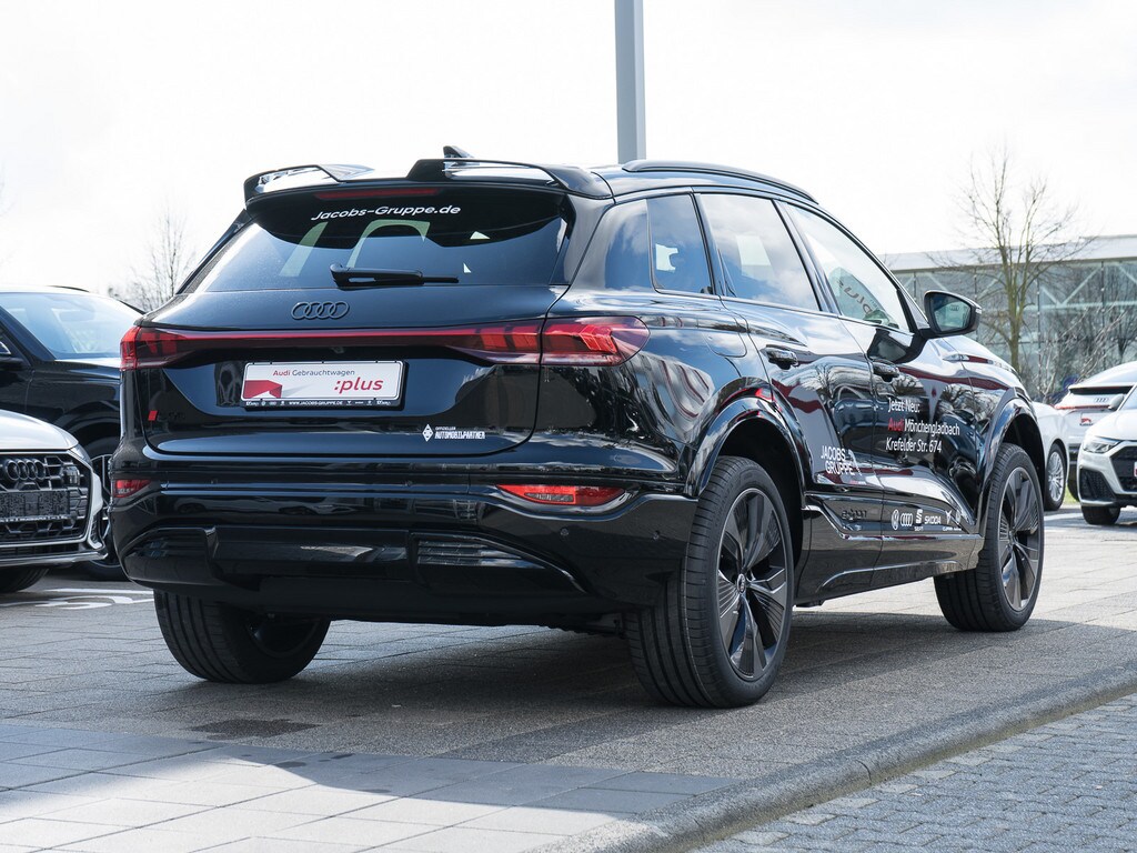 Image about Audi SQ6 SUV e-tron e-tron quattro