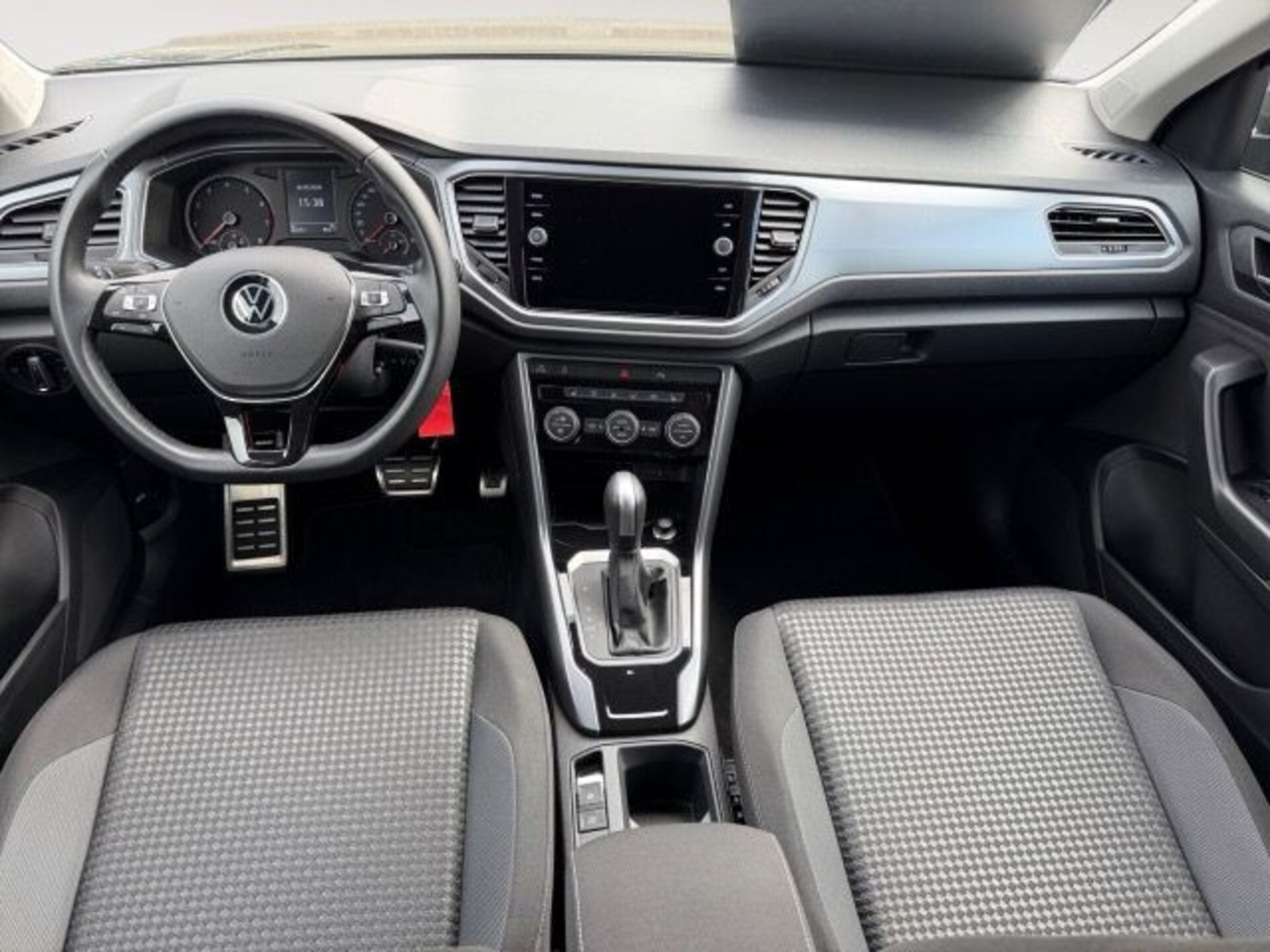 Volkswagen T-Roc Active