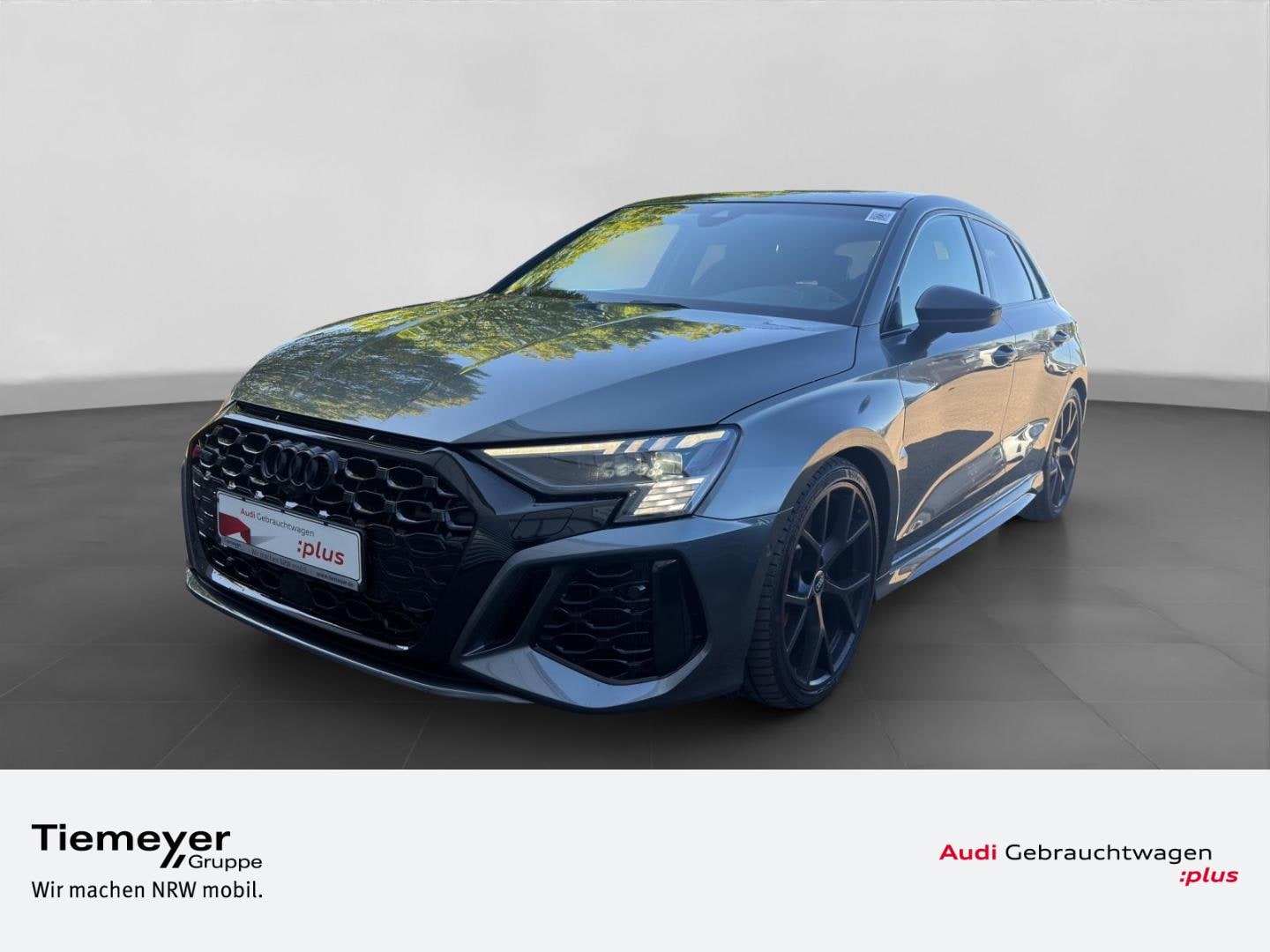 Bild über Audi RS 3 Sportback TFSI quattro S tronic - für weitere Informationen kontaktieren Sie den Audi Partner