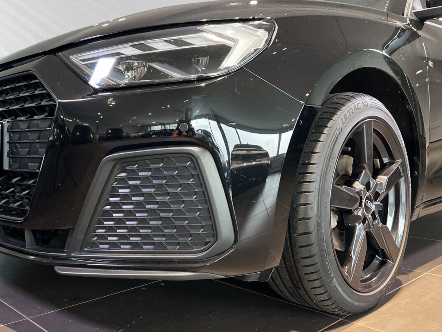 Bild über Audi A1 Sportback 30 TFSI S tronic - für weitere Informationen kontaktieren Sie den Audi Partner