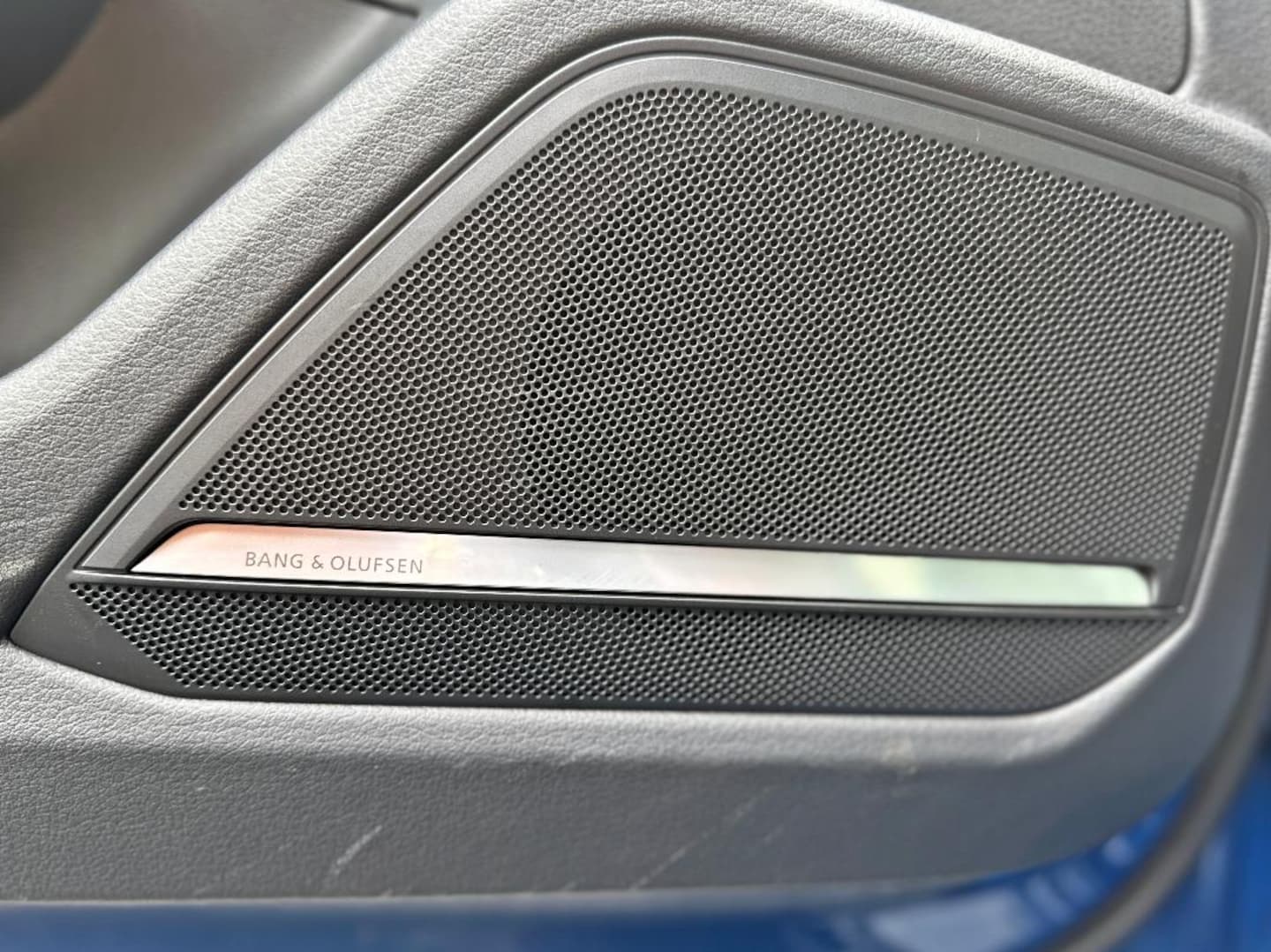 Bild über Audi RS 6 Avant performance quattro tiptronic - für weitere Informationen kontaktieren Sie den Audi Partner