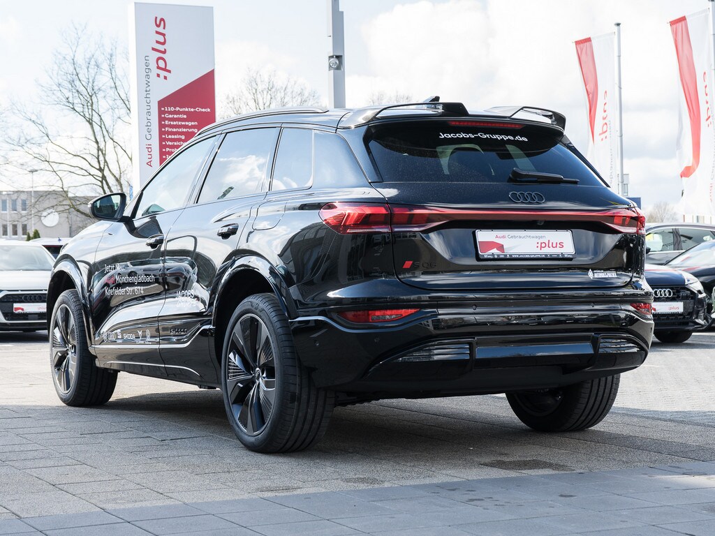 Image about Audi SQ6 SUV e-tron e-tron quattro