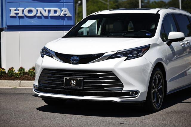 2025 Toyota Sienna