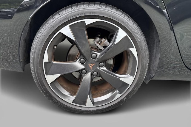 Bild des Autos 19